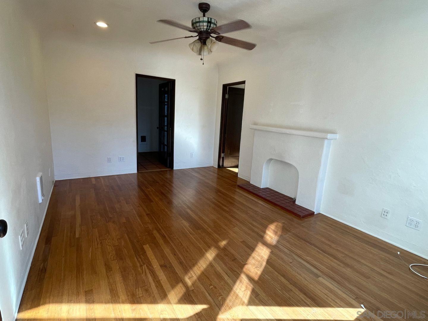 Detail Gallery Image 6 of 12 For 4643  Park Blvd, San Diego,  CA 92116 - 1 Beds | 1 Baths