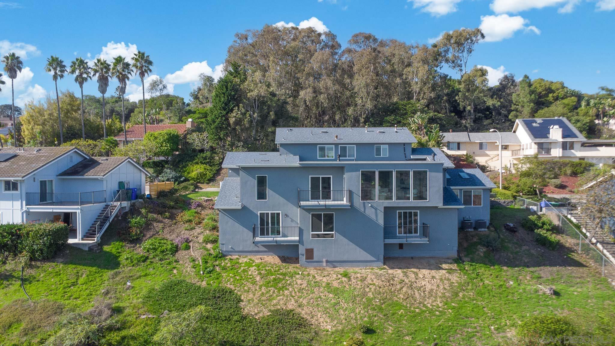 Detail Gallery Image 53 of 54 For 7901  Avenida Kirjah, La Jolla,  CA 92037 - 6 Beds | 6/1 Baths