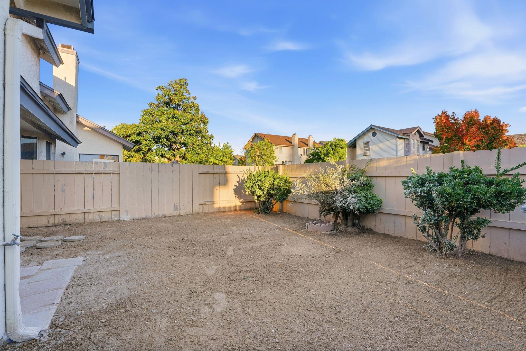 Detail Gallery Image 21 of 25 For 1865  Manzana Way, San Diego,  CA 92139 - 2 Beds | 2 Baths