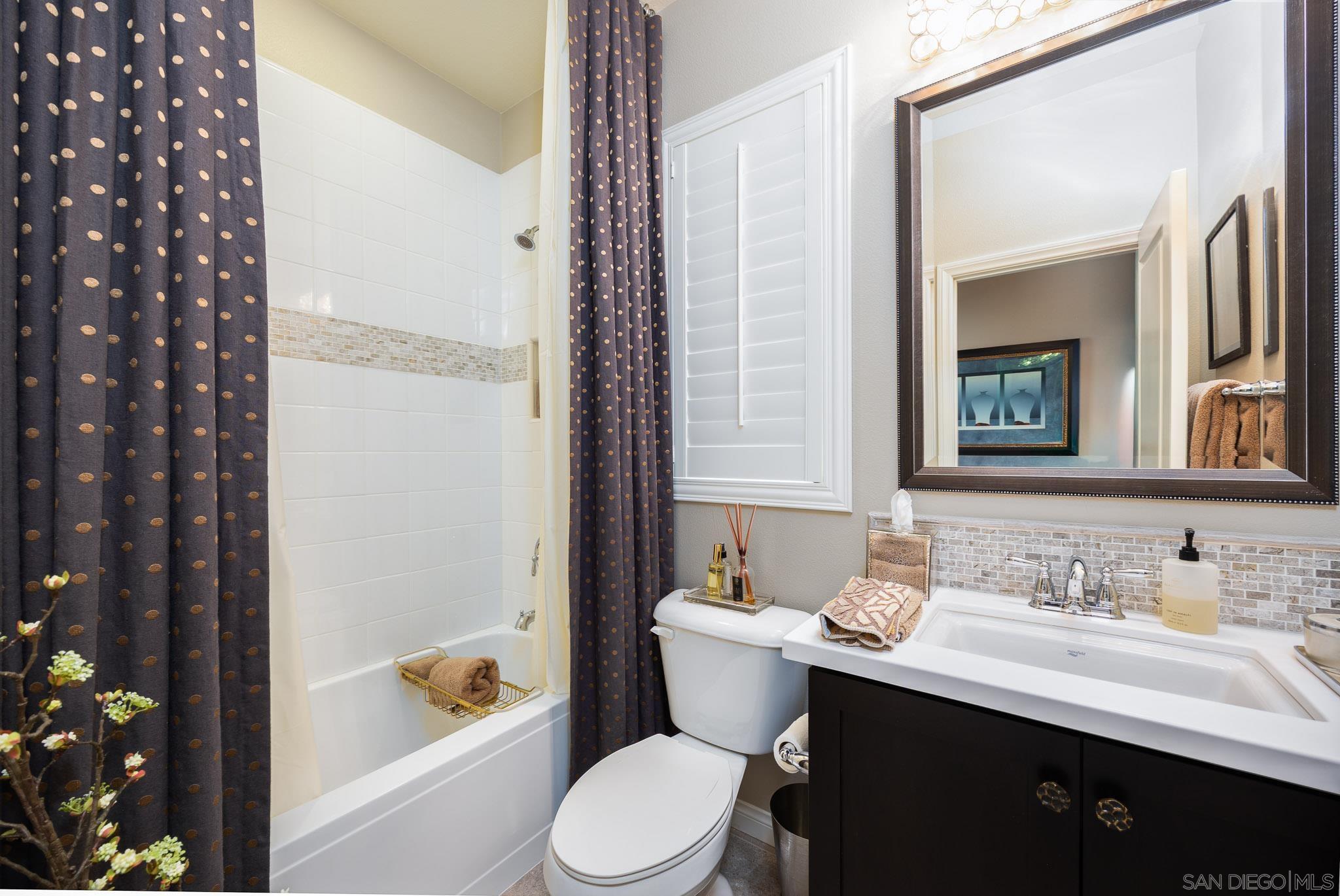 Detail Gallery Image 20 of 45 For 8112  Auberge Cir, San Diego,  CA 92127 - 3 Beds | 3 Baths