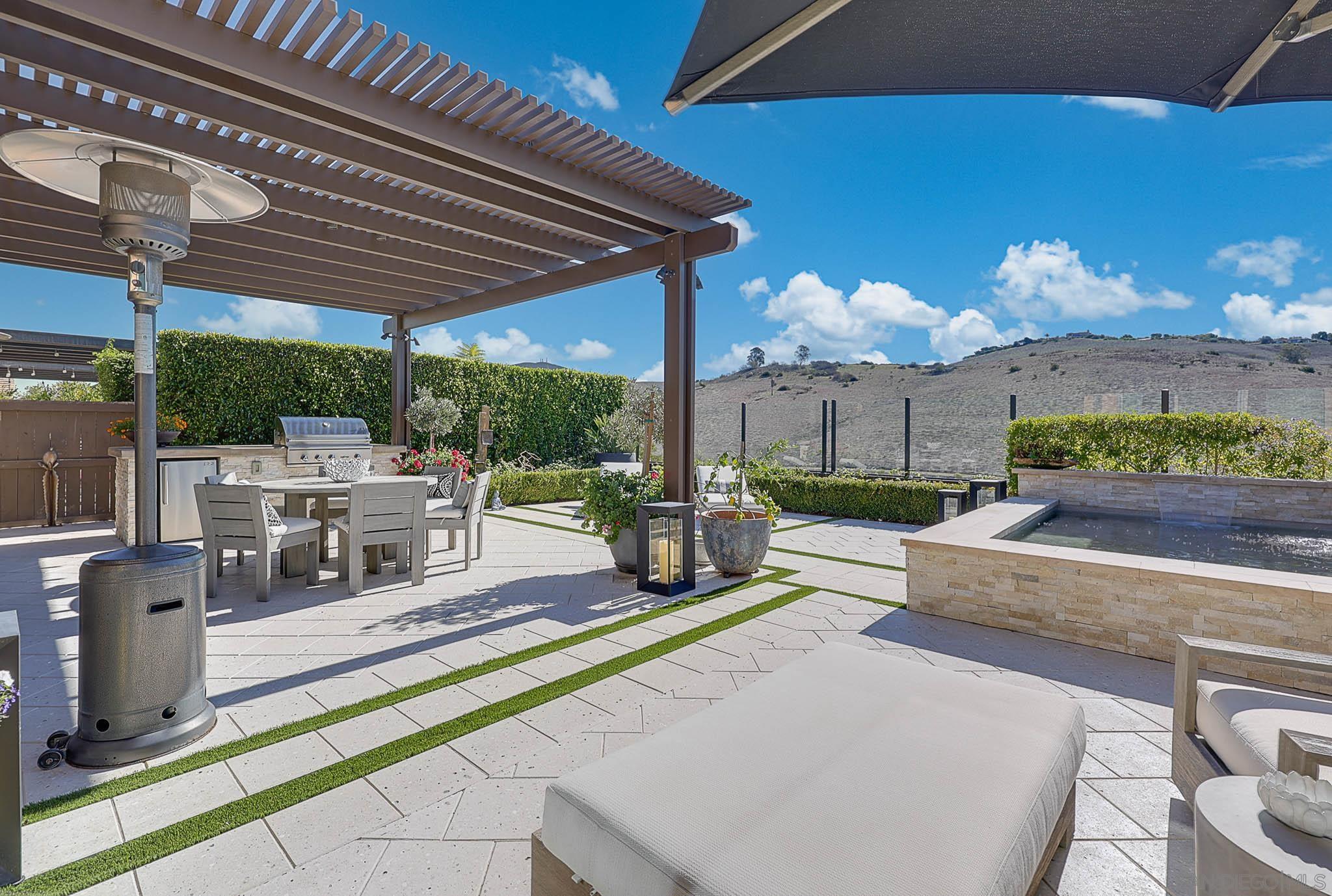 Detail Gallery Image 23 of 45 For 8112  Auberge Cir, San Diego,  CA 92127 - 3 Beds | 3 Baths