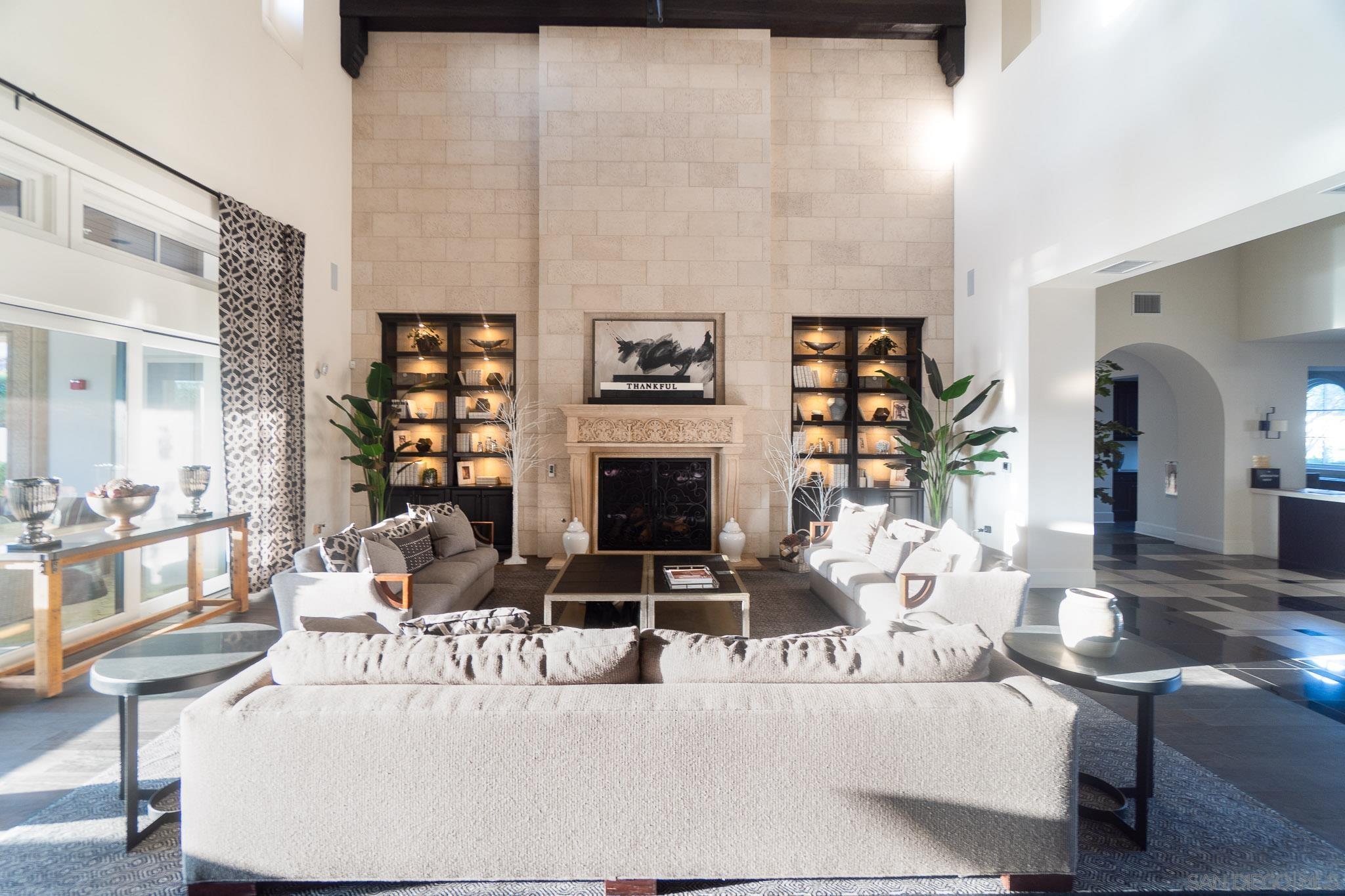 Detail Gallery Image 33 of 45 For 8112  Auberge Cir, San Diego,  CA 92127 - 3 Beds | 3 Baths