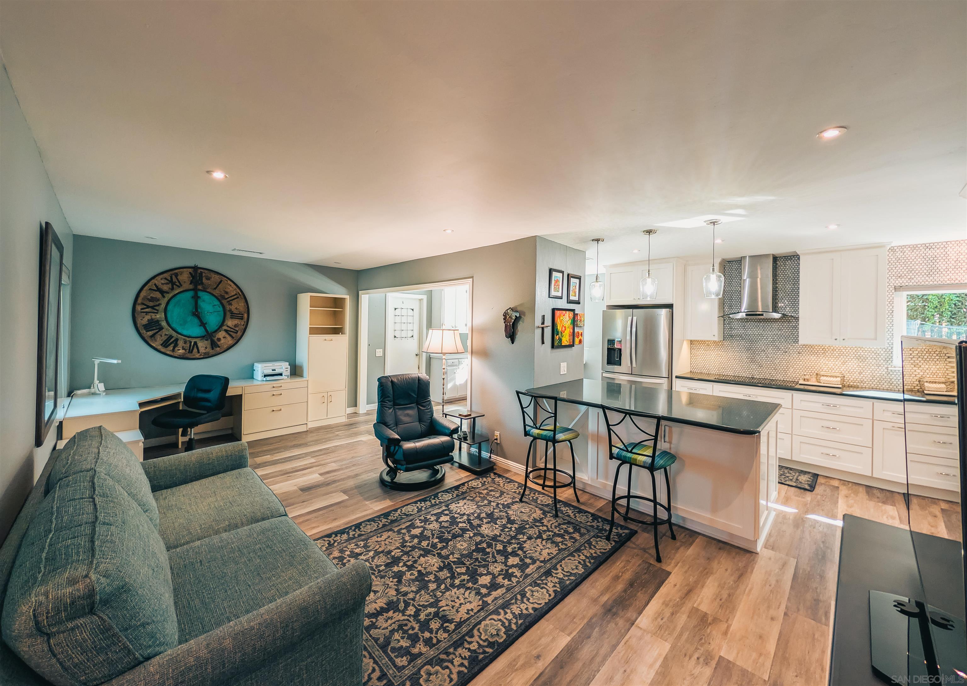 Detail Gallery Image 17 of 57 For 16482  Roca Dr, San Diego,  CA 92128 - 2 Beds | 2 Baths