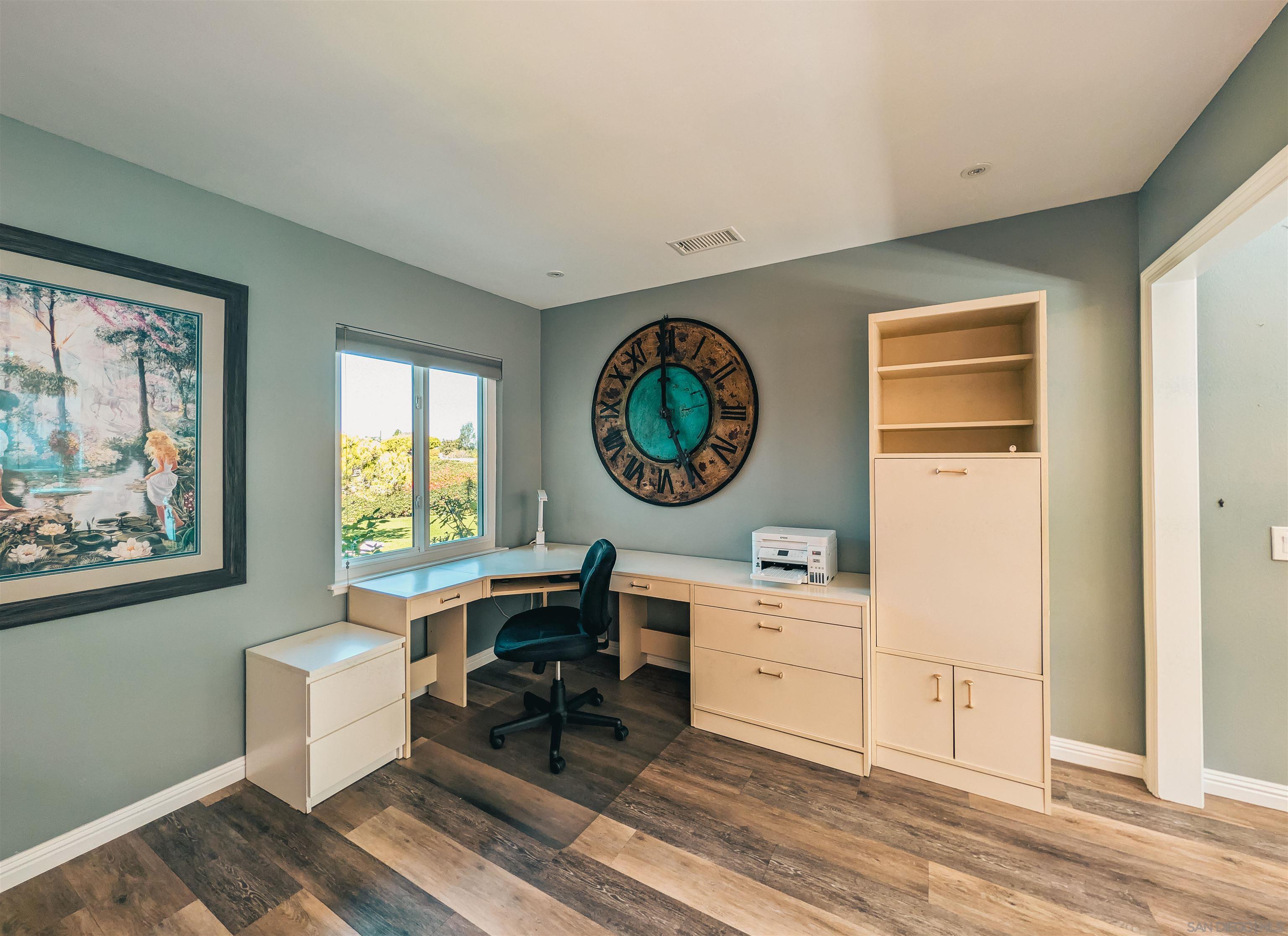 Detail Gallery Image 19 of 57 For 16482  Roca Dr, San Diego,  CA 92128 - 2 Beds | 2 Baths