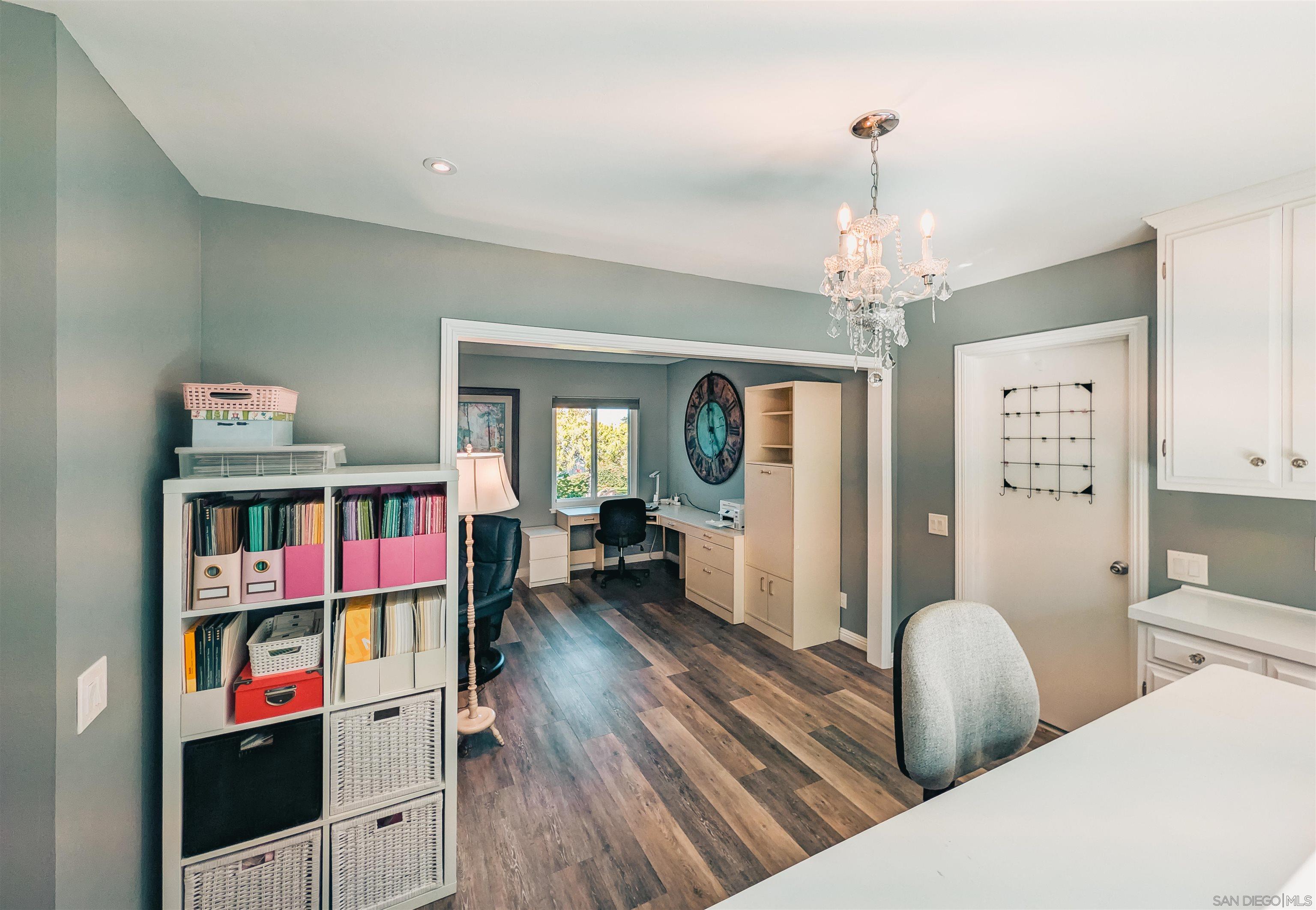 Detail Gallery Image 23 of 57 For 16482  Roca Dr, San Diego,  CA 92128 - 2 Beds | 2 Baths