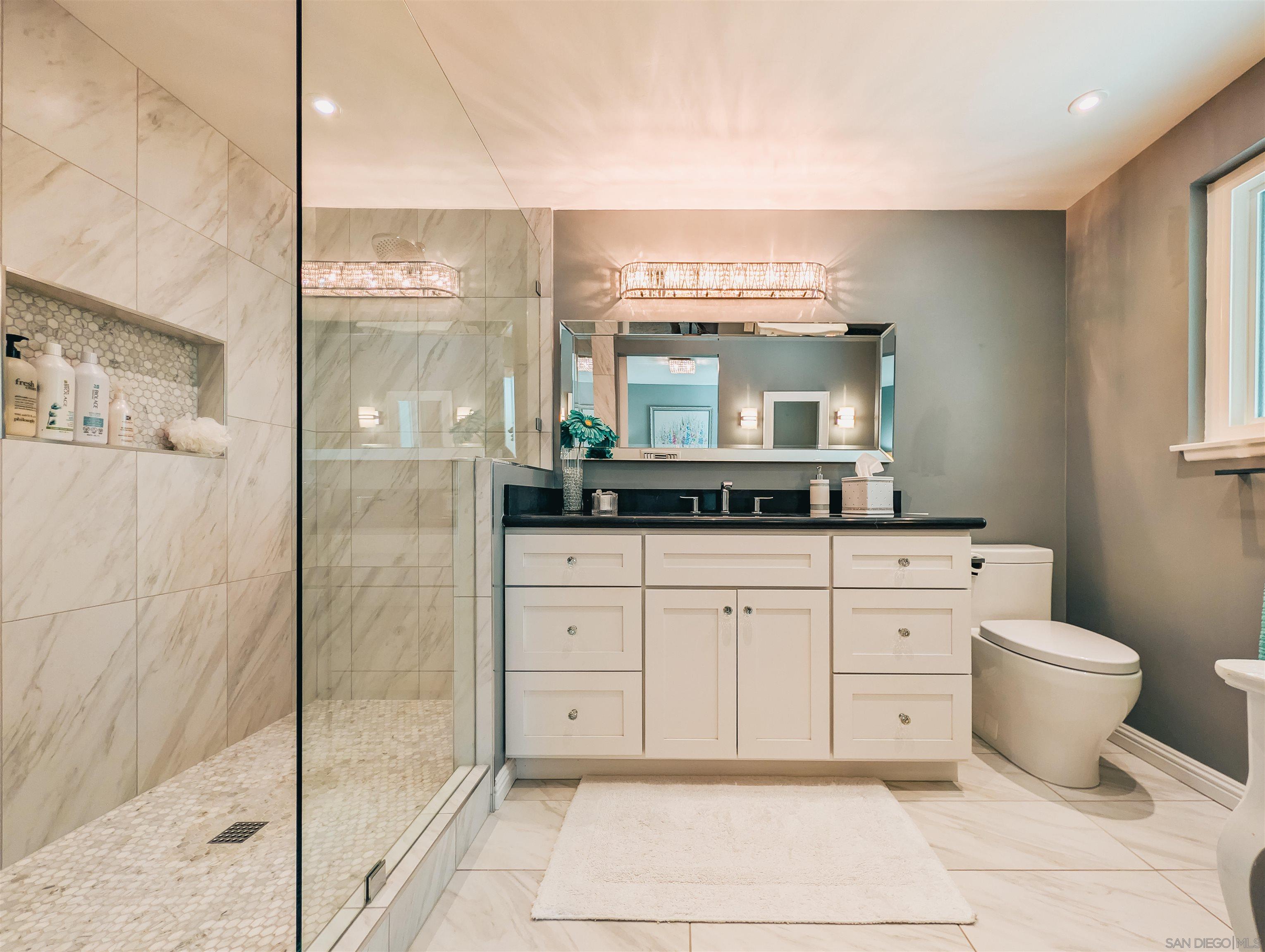 Detail Gallery Image 31 of 57 For 16482  Roca Dr, San Diego,  CA 92128 - 2 Beds | 2 Baths