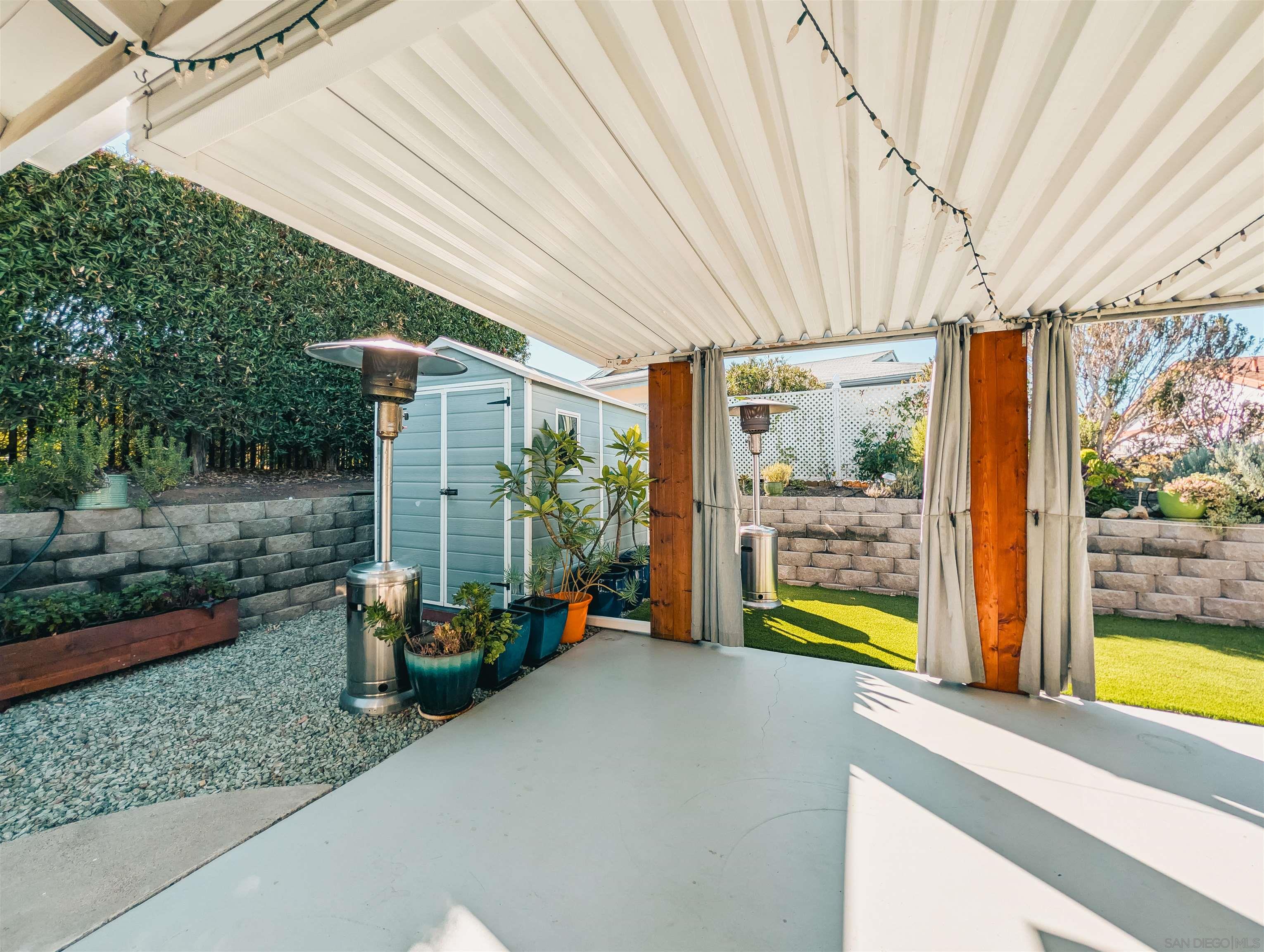 Detail Gallery Image 38 of 57 For 16482  Roca Dr, San Diego,  CA 92128 - 2 Beds | 2 Baths