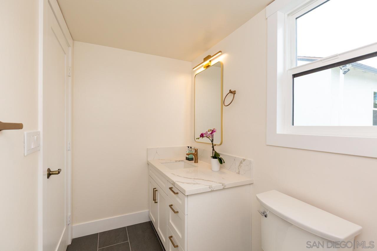 Detail Gallery Image 11 of 21 For 3892  Bass St., La Mesa,  CA 91941 - 4 Beds | 3 Baths