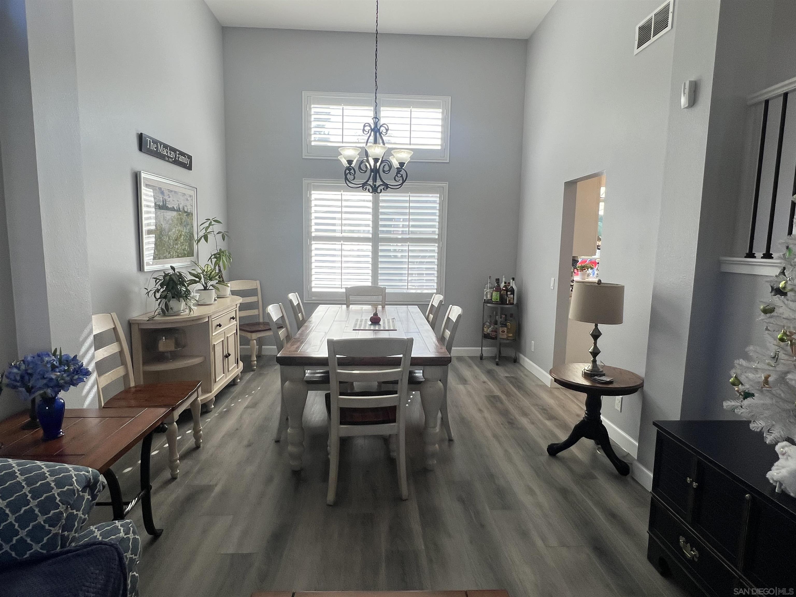 Detail Gallery Image 22 of 41 For 260  Sierra Madre Way, Corona,  CA 92881 - 5 Beds | 3 Baths