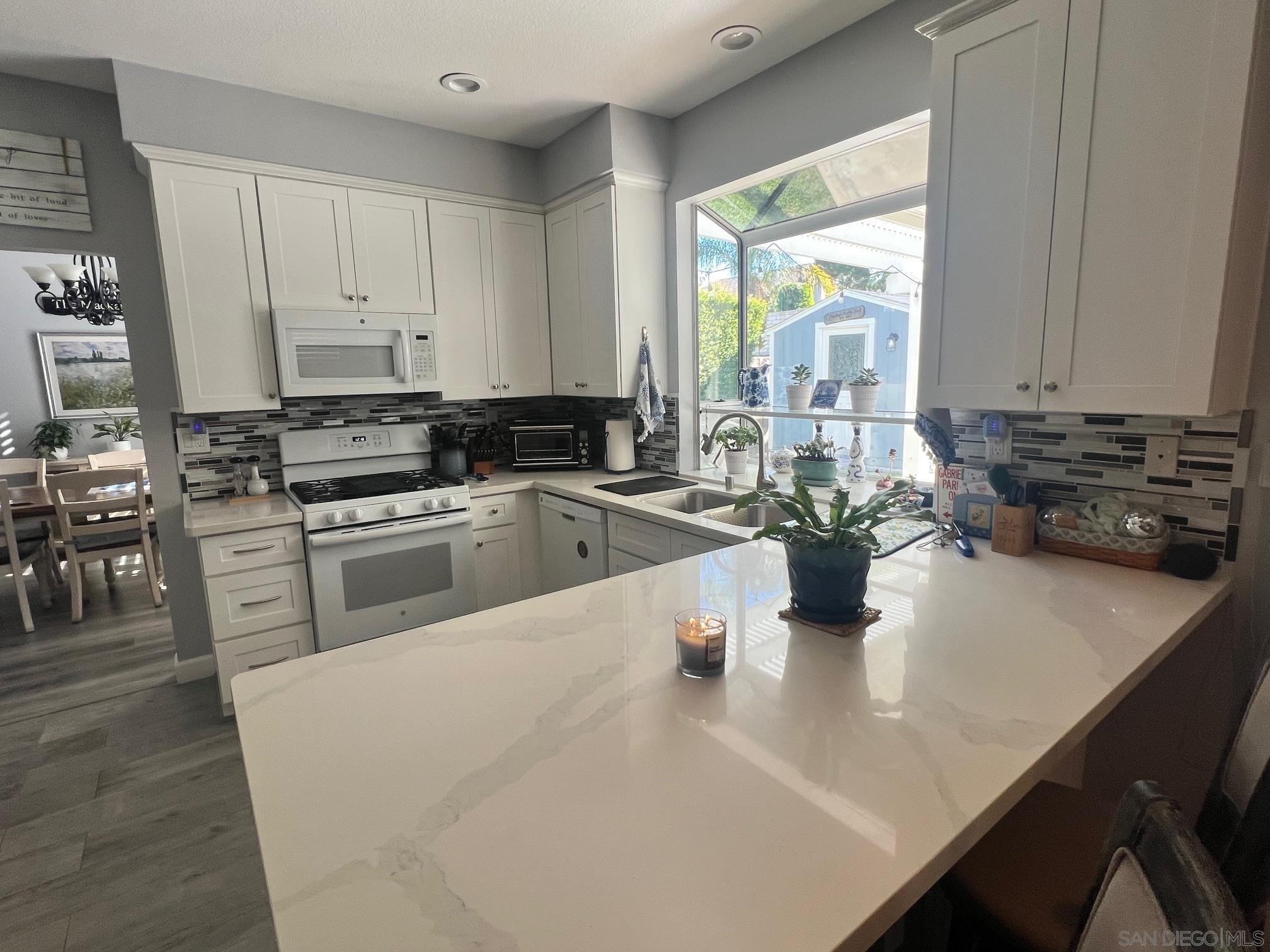 Detail Gallery Image 25 of 41 For 260  Sierra Madre Way, Corona,  CA 92881 - 5 Beds | 3 Baths