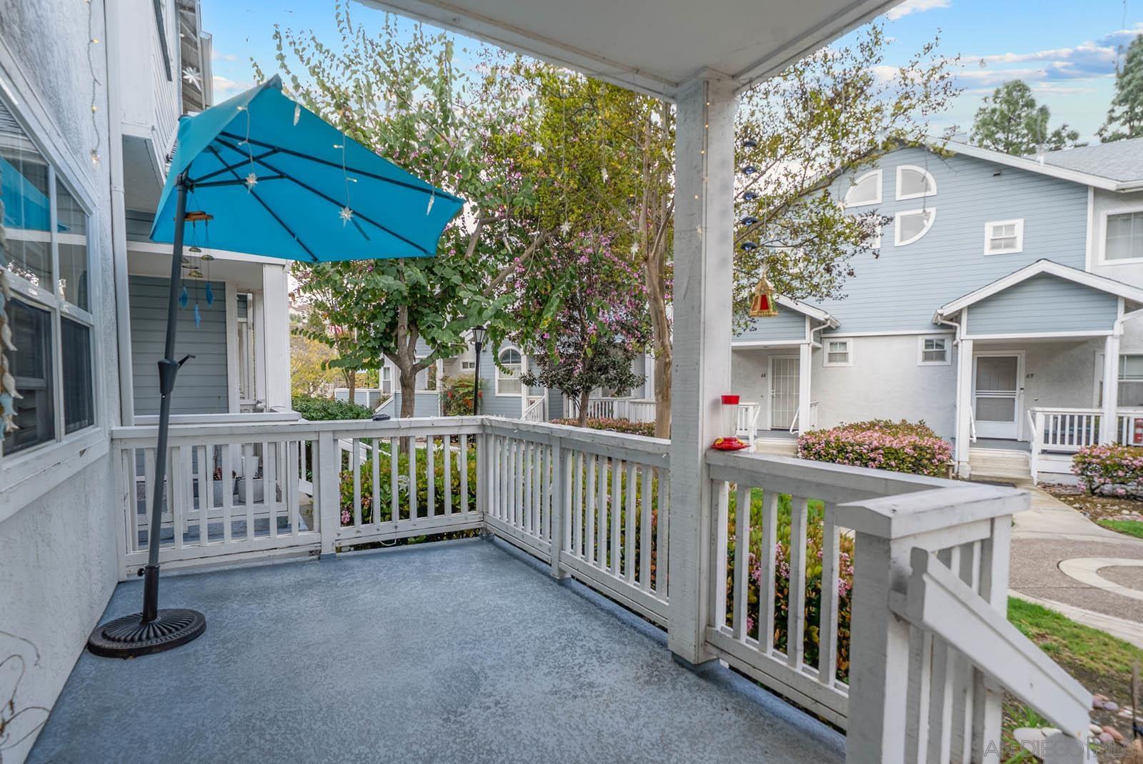 Detail Gallery Image 2 of 42 For 10010  Scripps Vista Way  #73,  San Diego,  CA 92131 - 2 Beds | 2/1 Baths