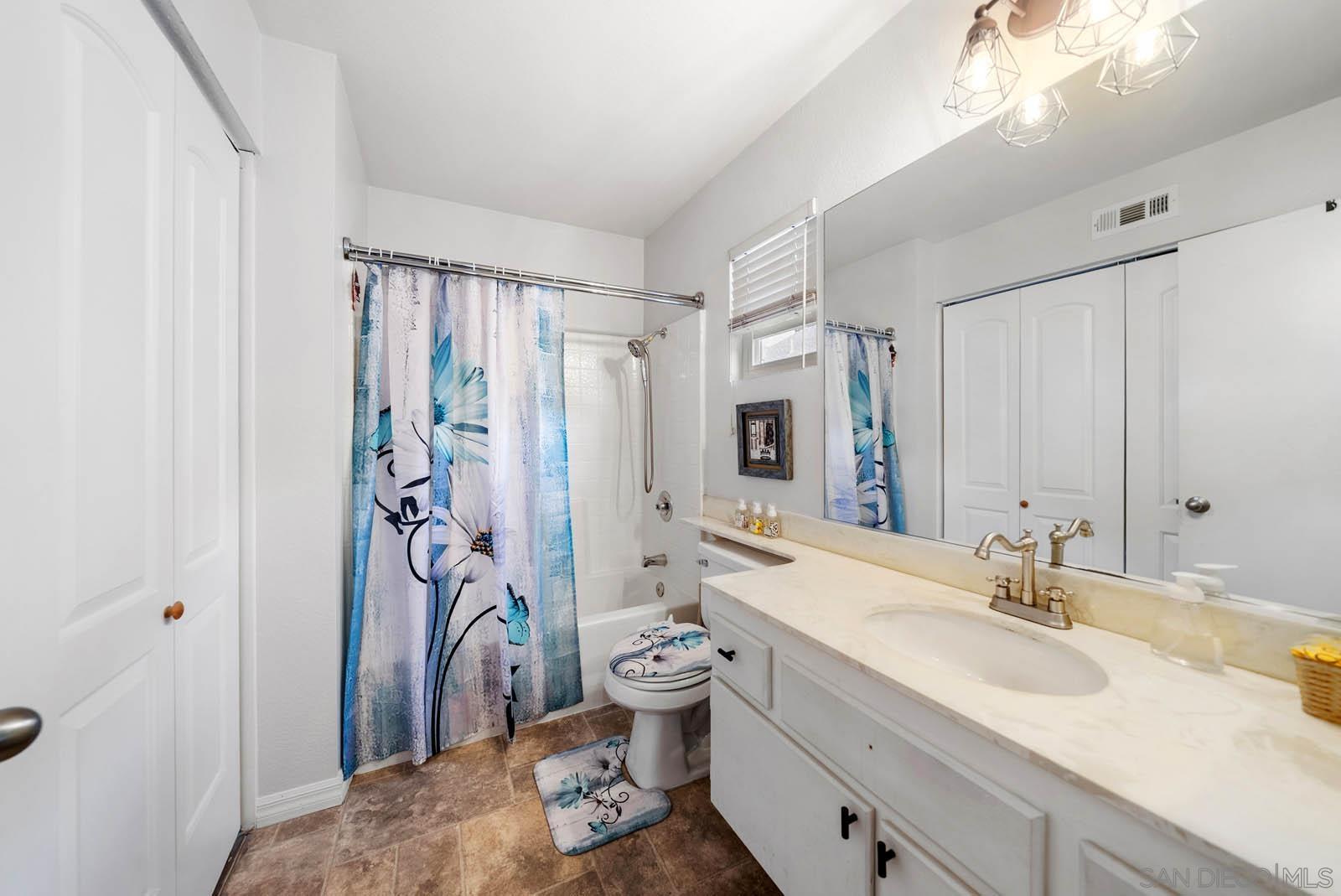 Detail Gallery Image 15 of 42 For 10010  Scripps Vista Way  #73,  San Diego,  CA 92131 - 2 Beds | 2/1 Baths