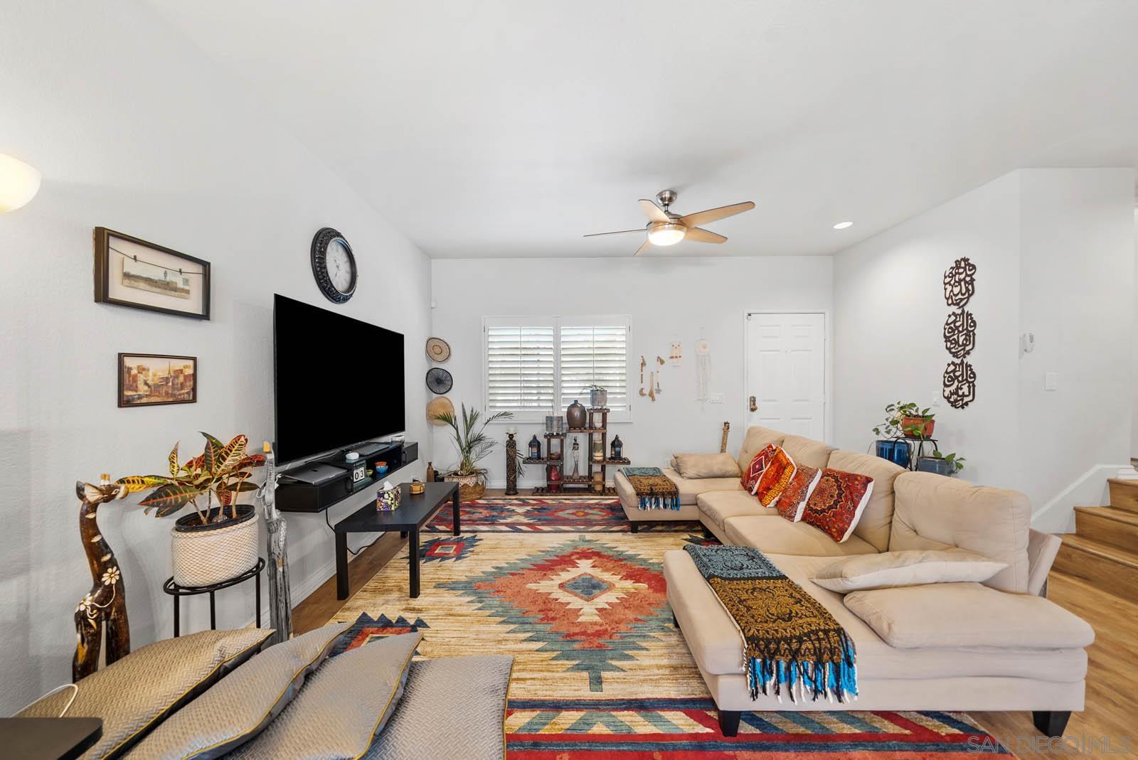 Detail Gallery Image 6 of 42 For 10010  Scripps Vista Way  #73,  San Diego,  CA 92131 - 2 Beds | 2/1 Baths