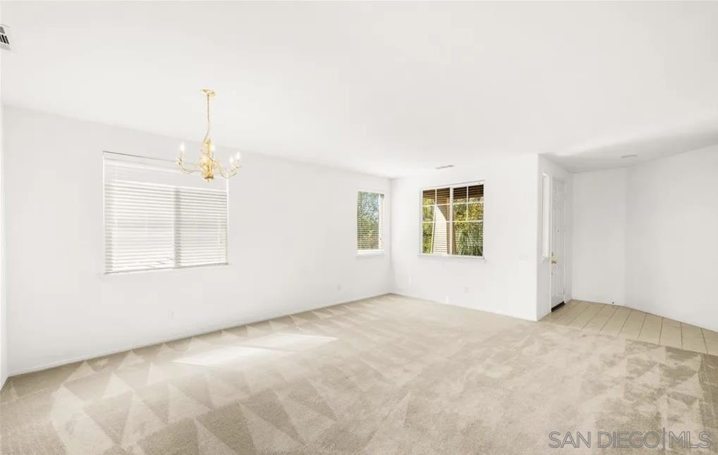 Detail Gallery Image 12 of 20 For 46197  via La Tranquila, Temecula,  CA 92592 - 4 Beds | 2/1 Baths