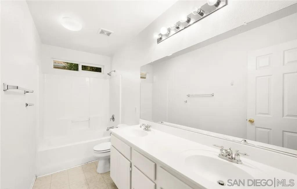 Detail Gallery Image 13 of 20 For 46197  via La Tranquila, Temecula,  CA 92592 - 4 Beds | 2/1 Baths