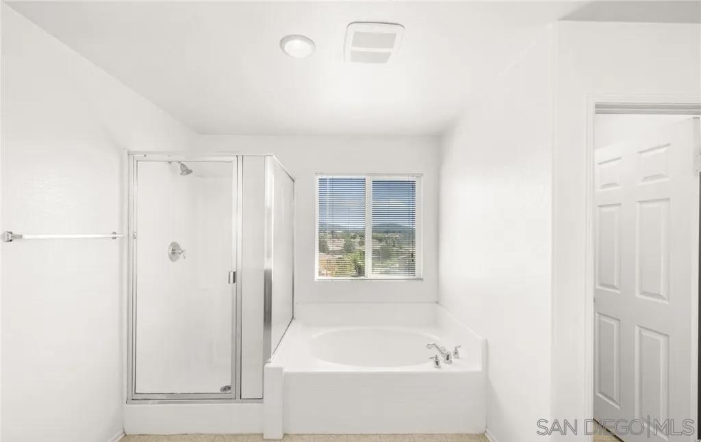 Detail Gallery Image 15 of 20 For 46197  via La Tranquila, Temecula,  CA 92592 - 4 Beds | 2/1 Baths