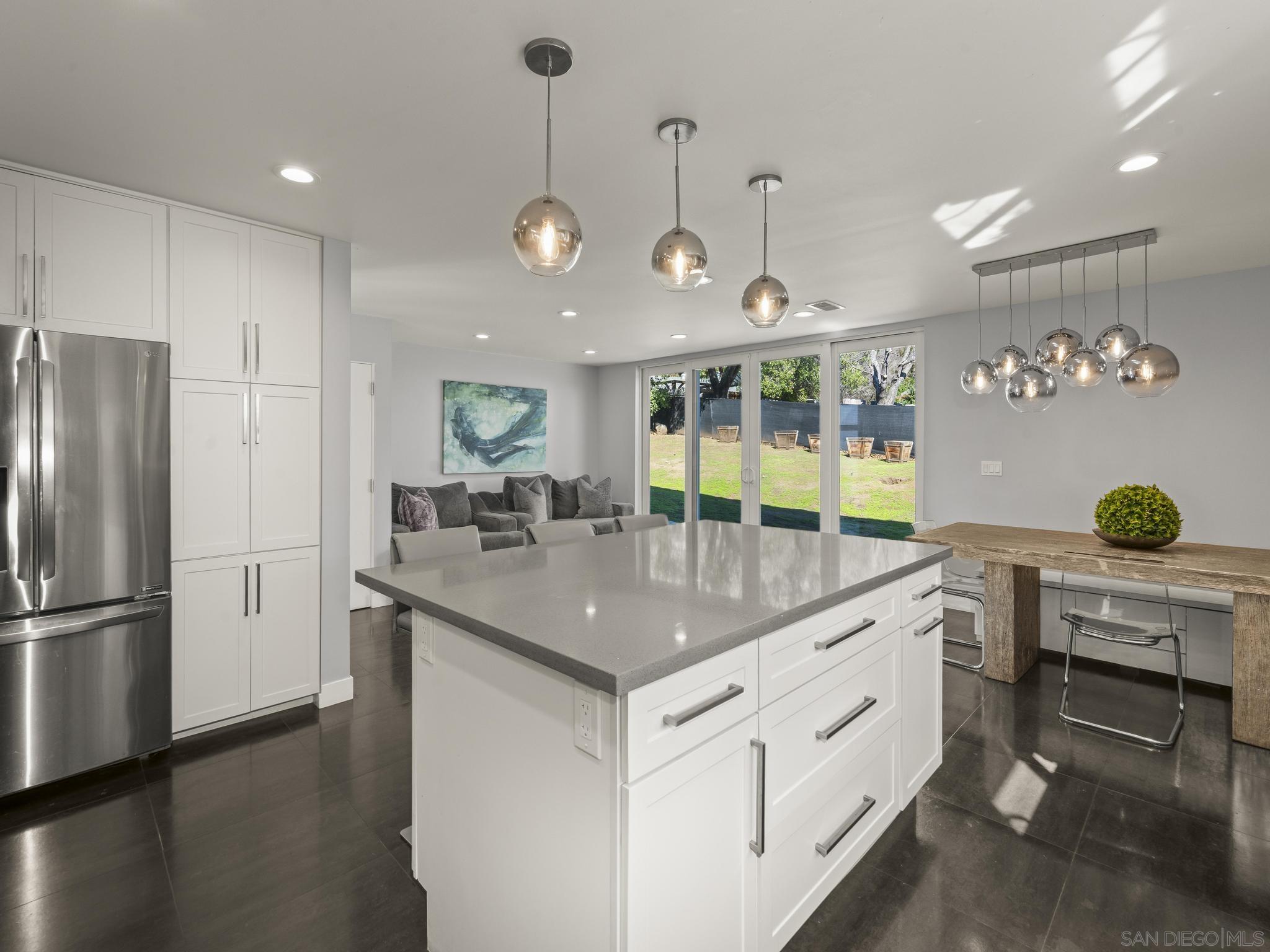 Detail Gallery Image 17 of 57 For 12815  Iola Way, Poway,  CA 92064 - 5 Beds | 3/1 Baths