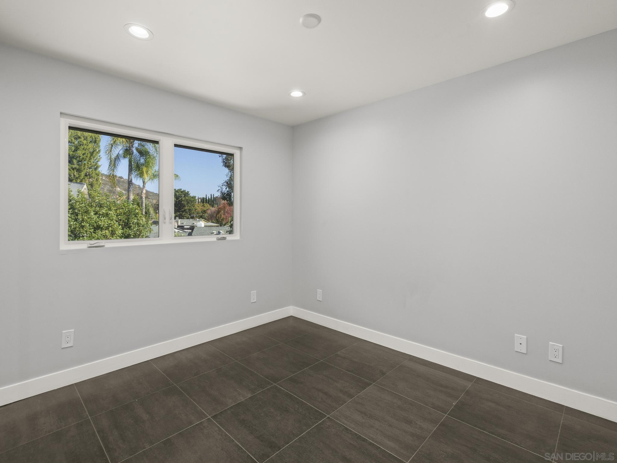 Detail Gallery Image 41 of 57 For 12815  Iola Way, Poway,  CA 92064 - 5 Beds | 3/1 Baths