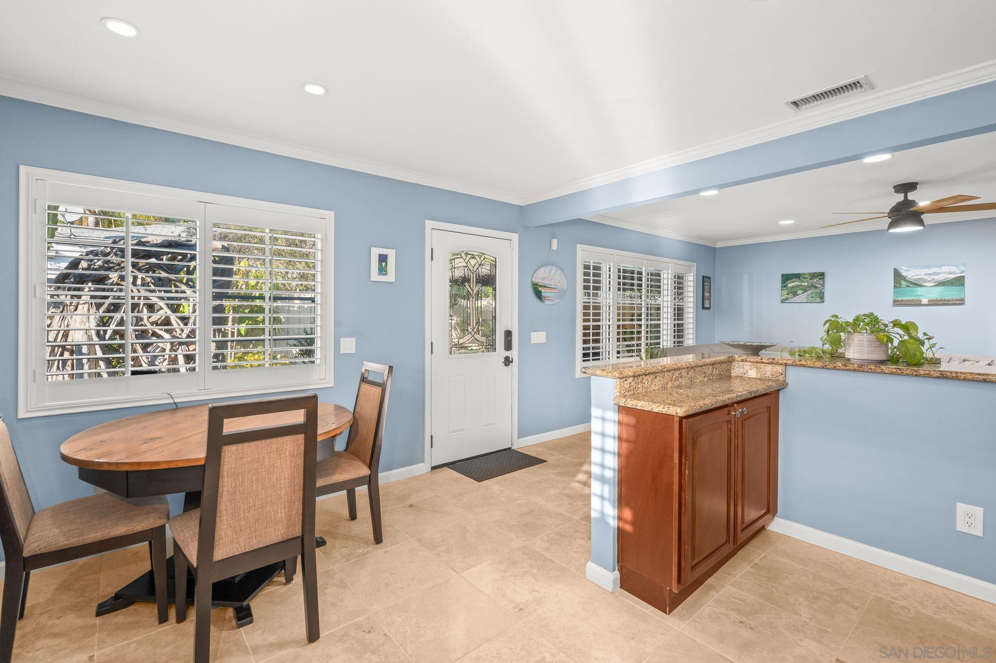 Detail Gallery Image 16 of 39 For 1733  Hornblend St, San Diego,  CA 92109 - 2 Beds | 1 Baths