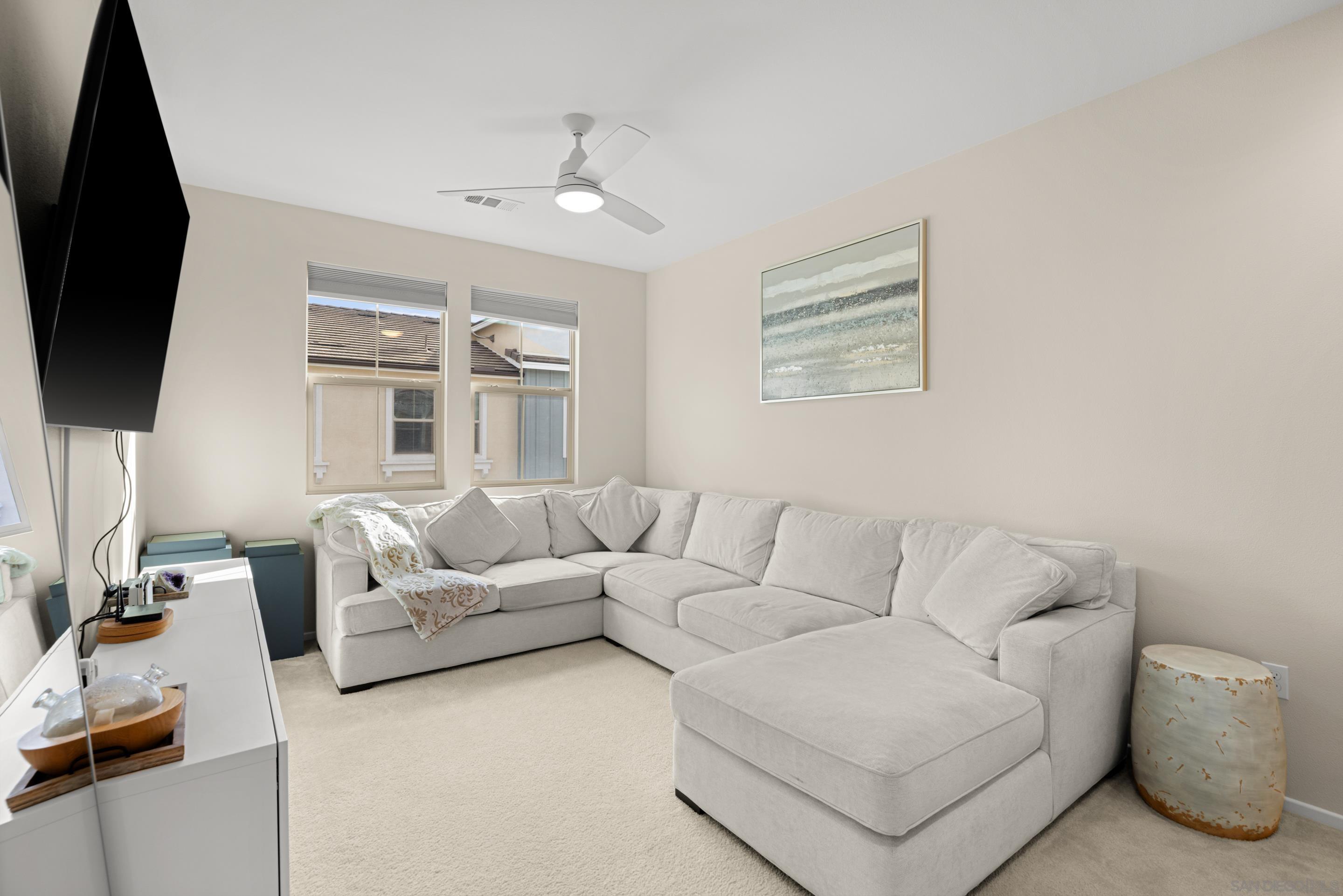 Detail Gallery Image 16 of 27 For 1257  Calle Datura  #157,  Chula Vista,  CA 91913 - 3 Beds | 2/1 Baths