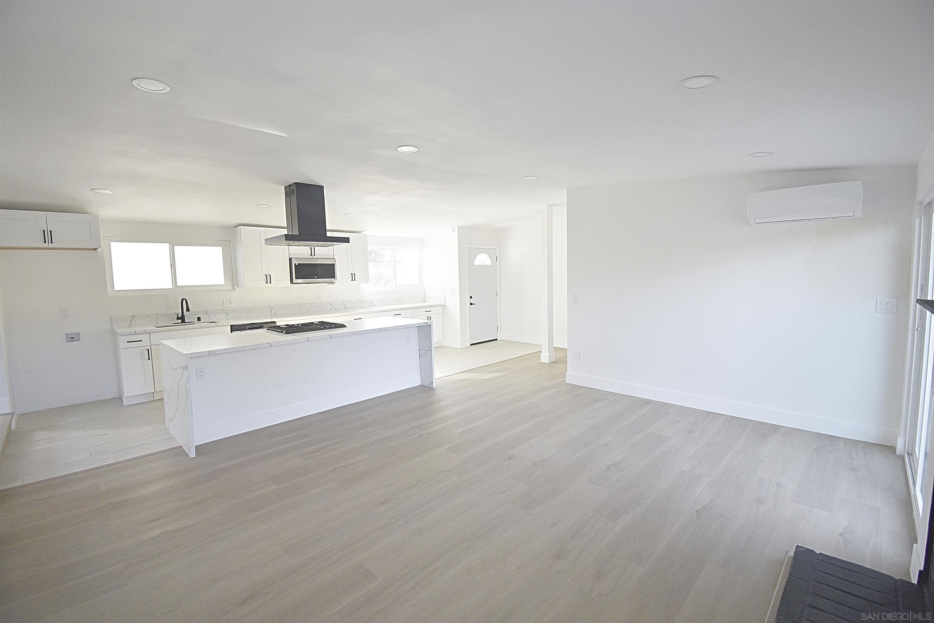 Detail Gallery Image 4 of 50 For 13752  Frame Road, Poway,  CA 92064 - 5 Beds | 2/1 Baths