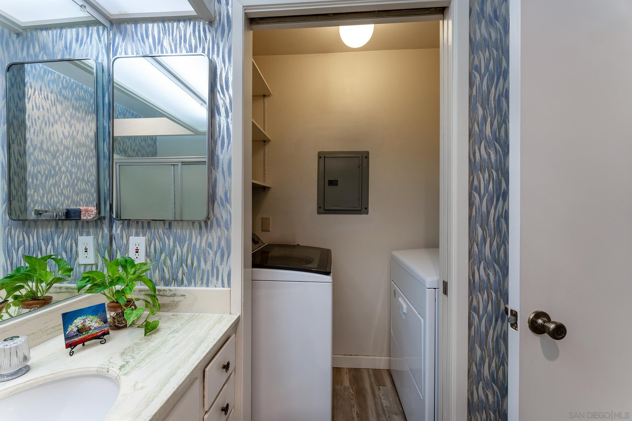 Detail Gallery Image 12 of 29 For 12780  Avenida La Valencia  #163,  San Diego,  CA 92128 - 2 Beds | 2 Baths