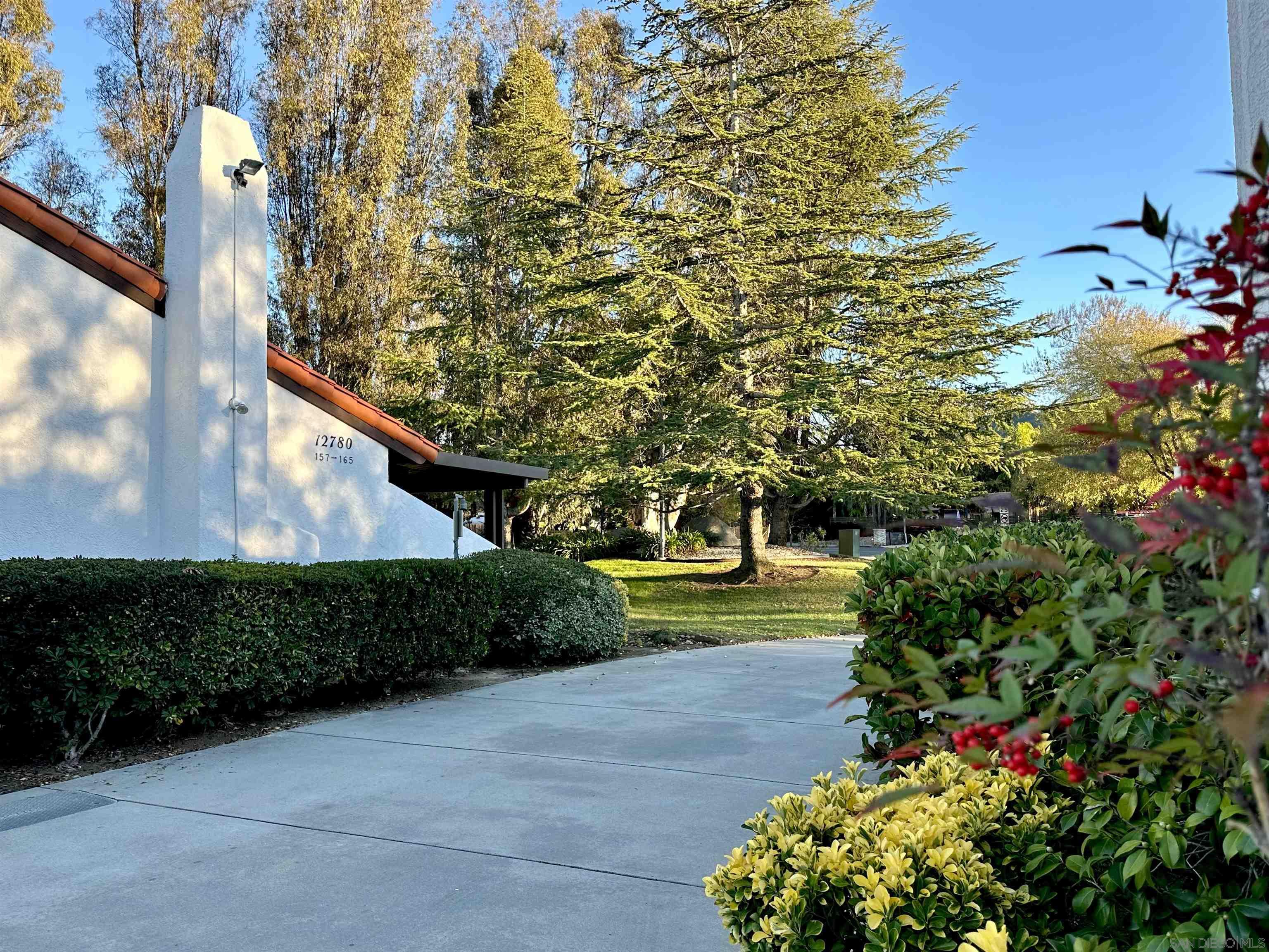 Detail Gallery Image 17 of 29 For 12780  Avenida La Valencia  #163,  San Diego,  CA 92128 - 2 Beds | 2 Baths