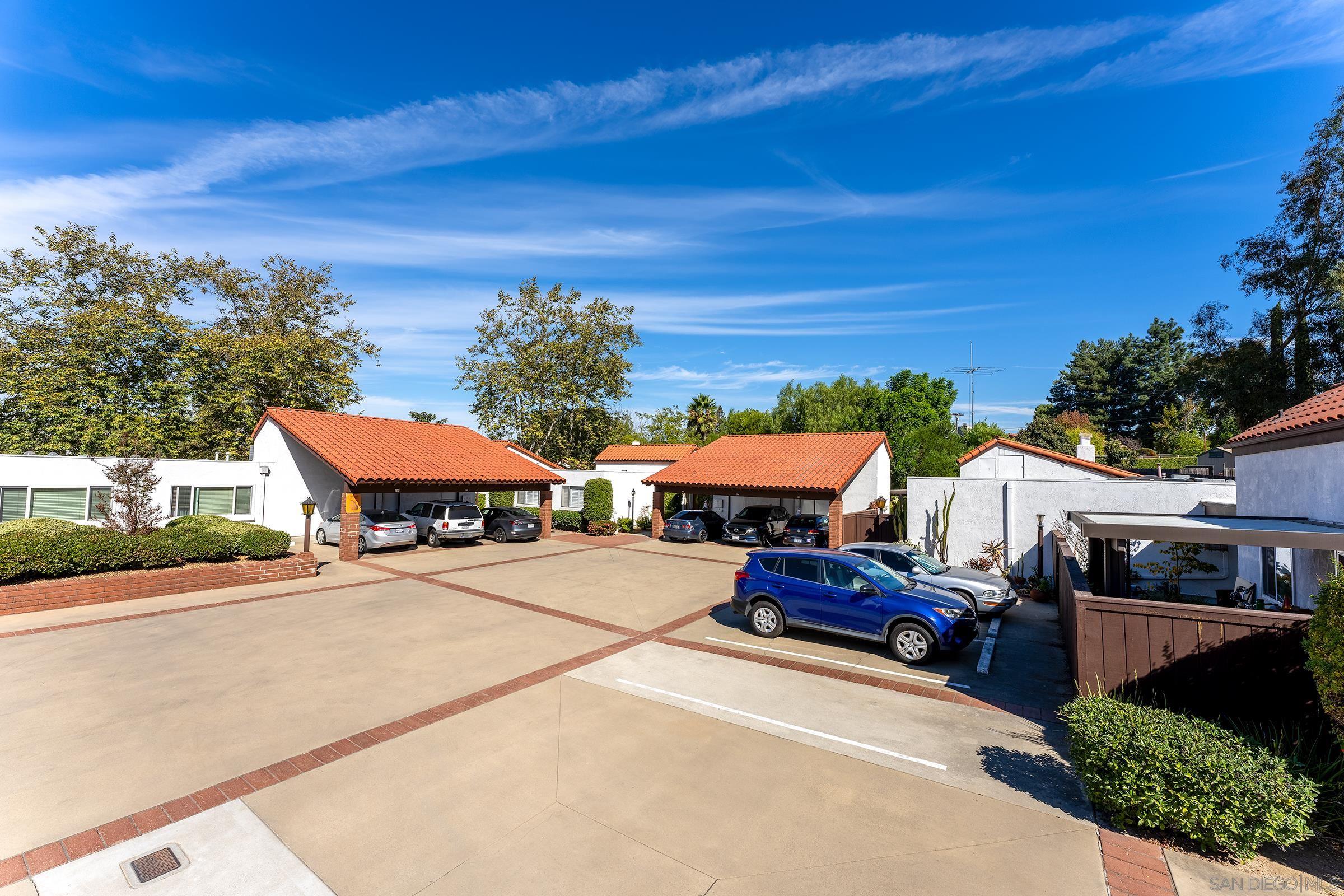Detail Gallery Image 7 of 23 For 12780  Avenida La Valencia  #163,  San Diego,  CA 92128 - 2 Beds | 2 Baths