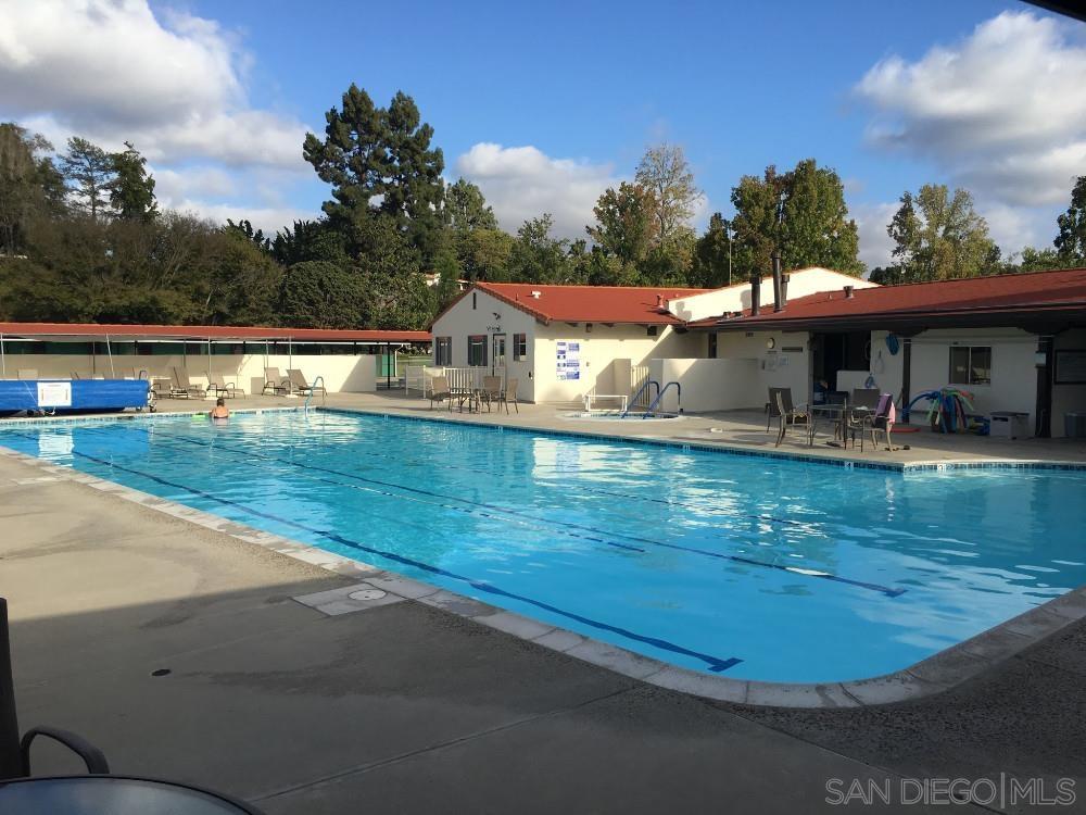 Detail Gallery Image 9 of 23 For 12780  Avenida La Valencia  #163,  San Diego,  CA 92128 - 2 Beds | 2 Baths