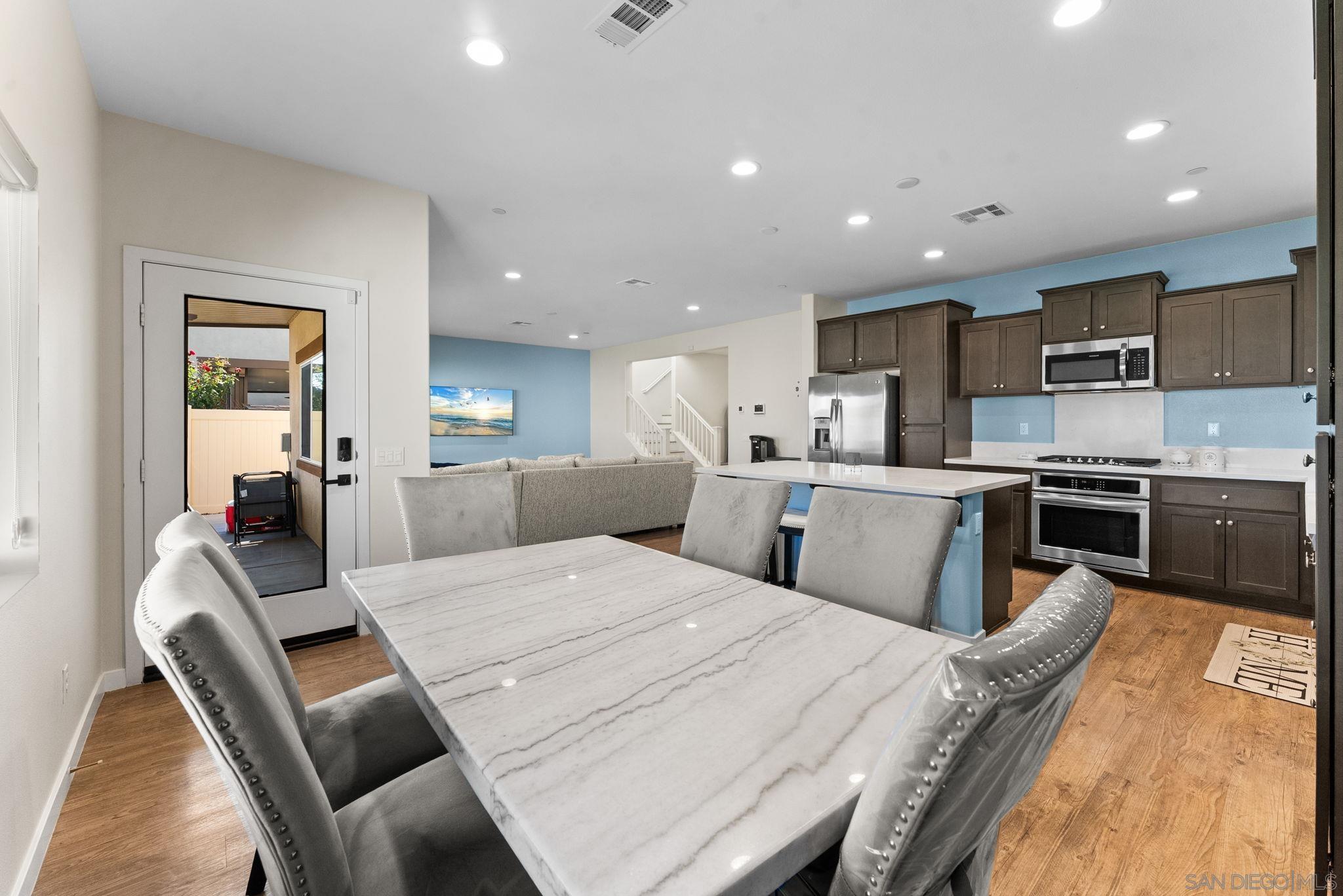 Detail Gallery Image 16 of 51 For 24306  Red Spruce Ave, Murrieta,  CA 92562 - 5 Beds | 3 Baths