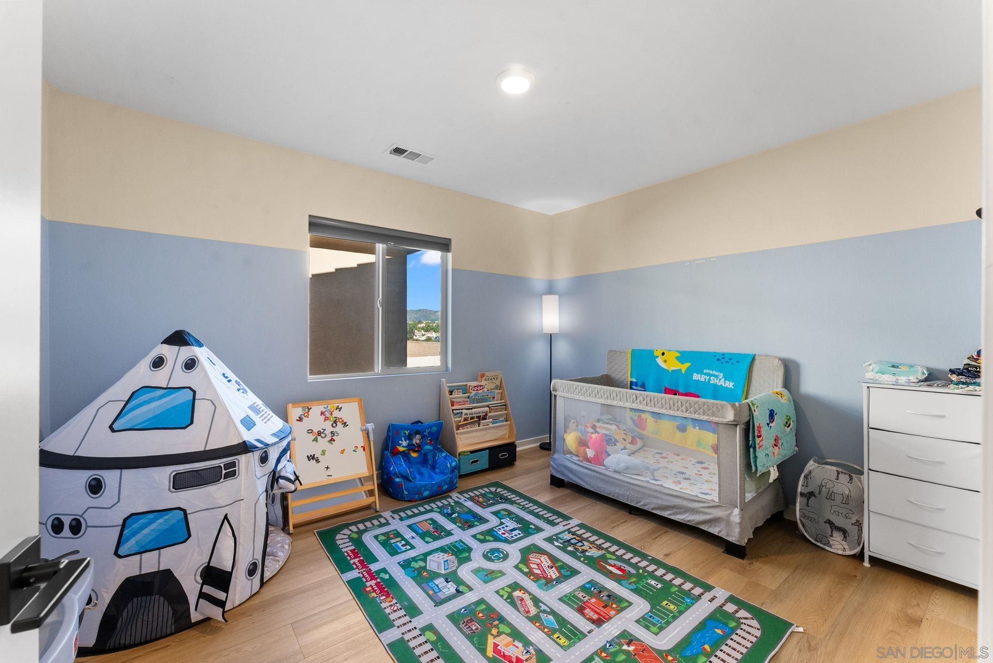 Detail Gallery Image 25 of 51 For 24306  Red Spruce Ave, Murrieta,  CA 92562 - 5 Beds | 3 Baths