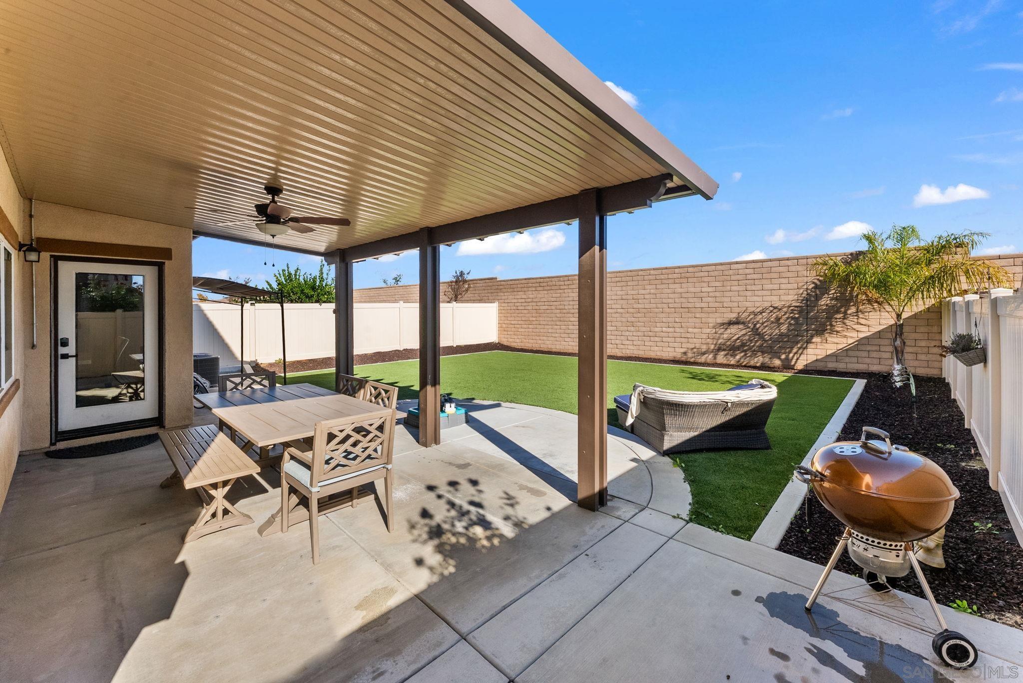 Detail Gallery Image 33 of 51 For 24306  Red Spruce Ave, Murrieta,  CA 92562 - 5 Beds | 3 Baths