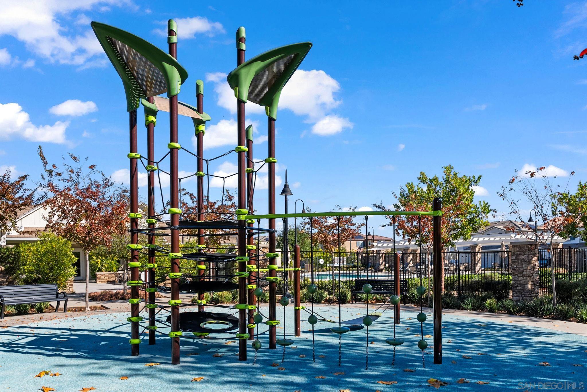 Detail Gallery Image 43 of 51 For 24306  Red Spruce Ave, Murrieta,  CA 92562 - 5 Beds | 3 Baths