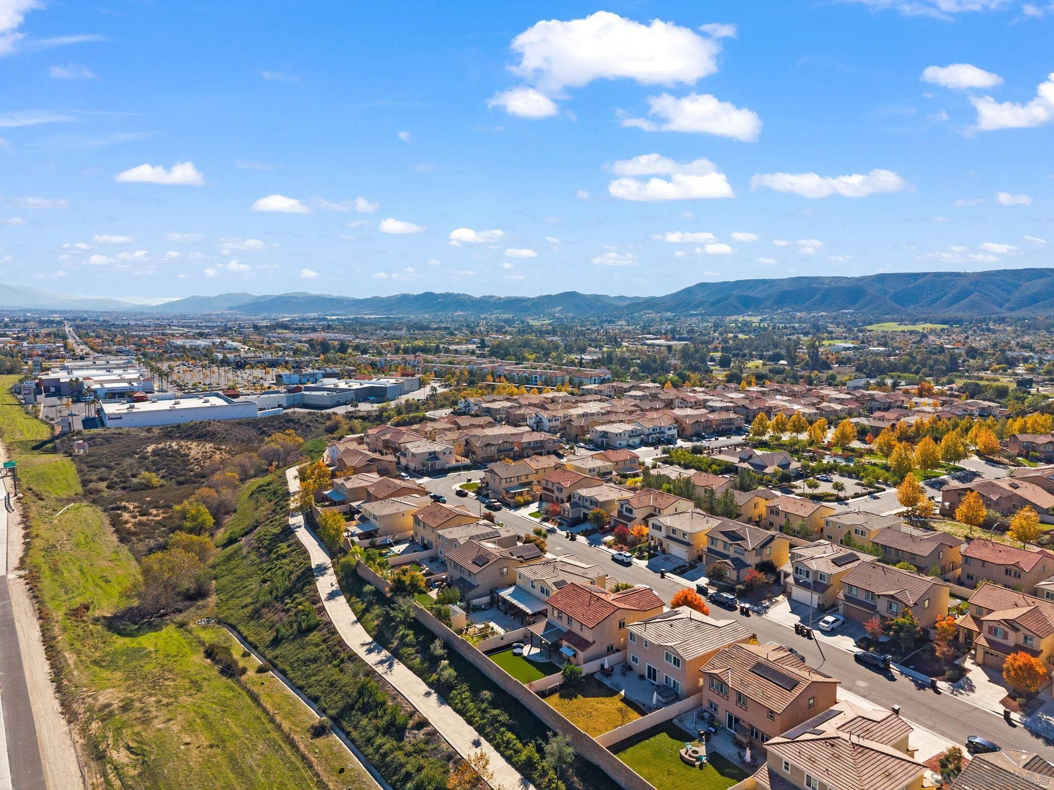 Detail Gallery Image 50 of 51 For 24306  Red Spruce Ave, Murrieta,  CA 92562 - 5 Beds | 3 Baths
