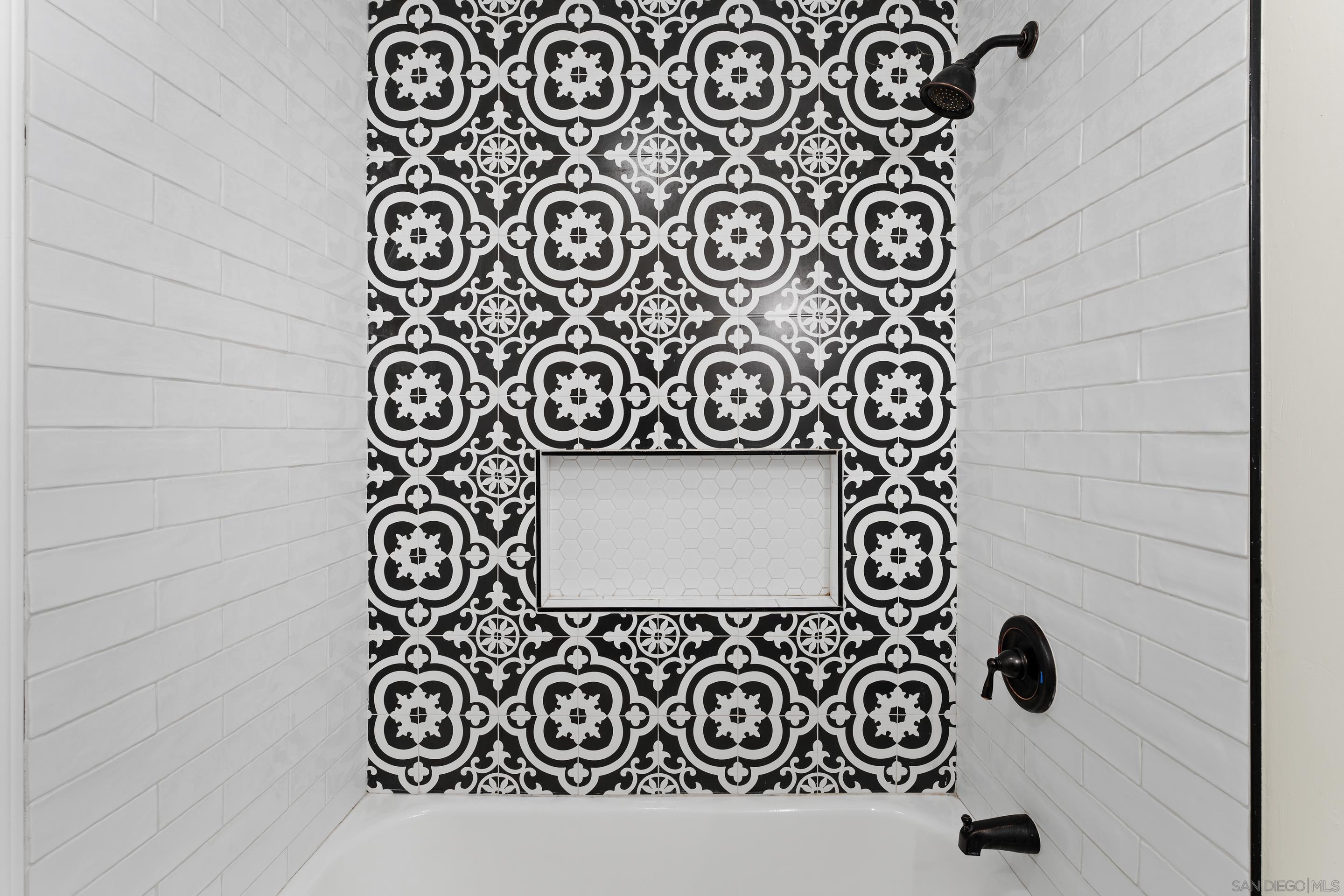 Detail Gallery Image 26 of 53 For 3339  Tropicana Dr, Oceanside,  CA 92054 - 3 Beds | 2 Baths