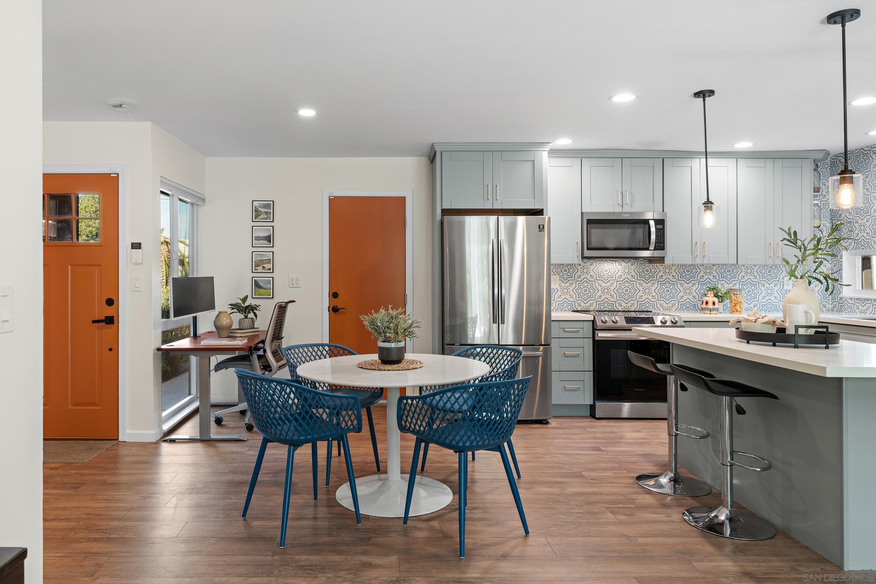 Detail Gallery Image 4 of 53 For 3339  Tropicana Dr, Oceanside,  CA 92054 - 3 Beds | 2 Baths