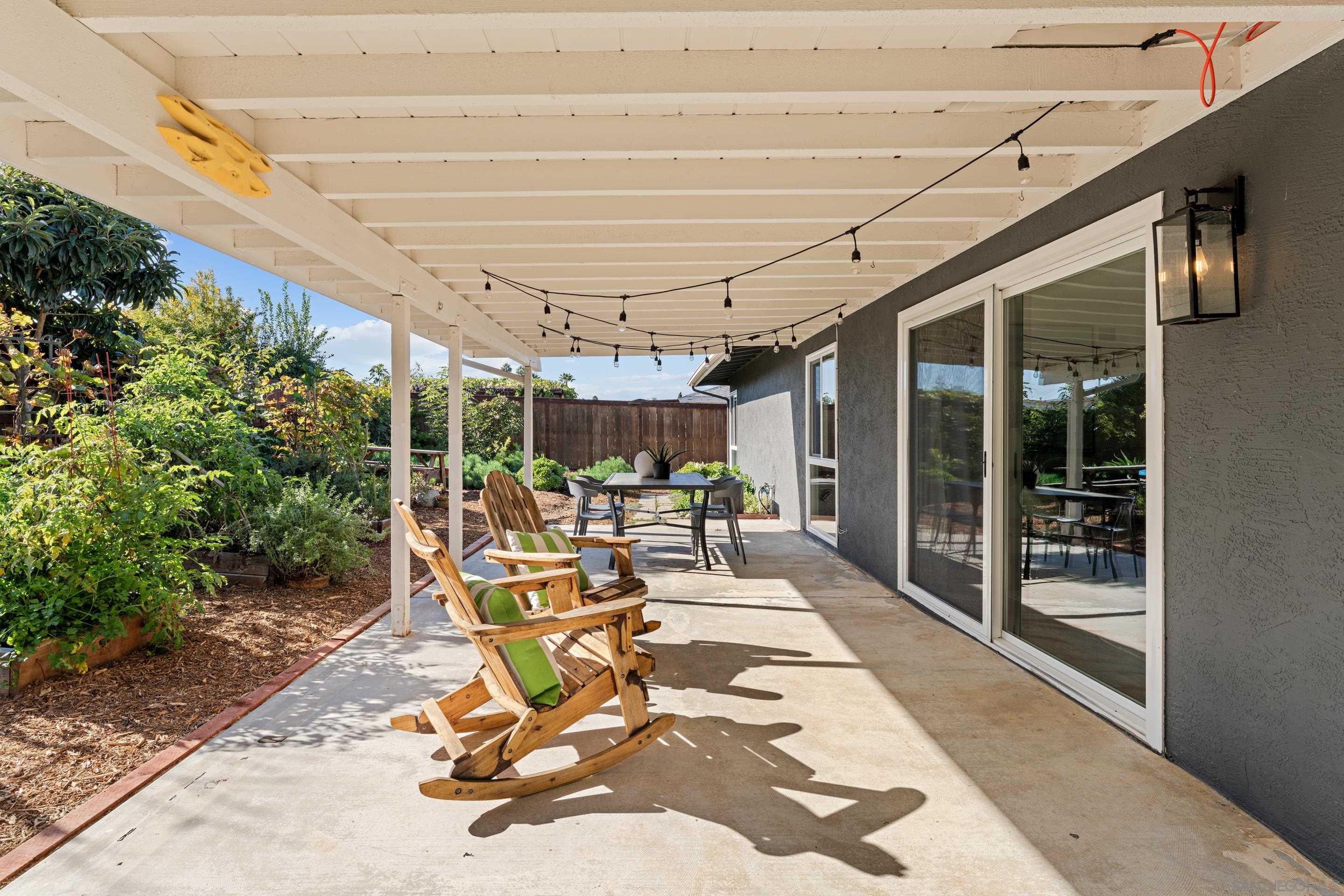 Detail Gallery Image 33 of 53 For 3339  Tropicana Dr, Oceanside,  CA 92054 - 3 Beds | 2 Baths