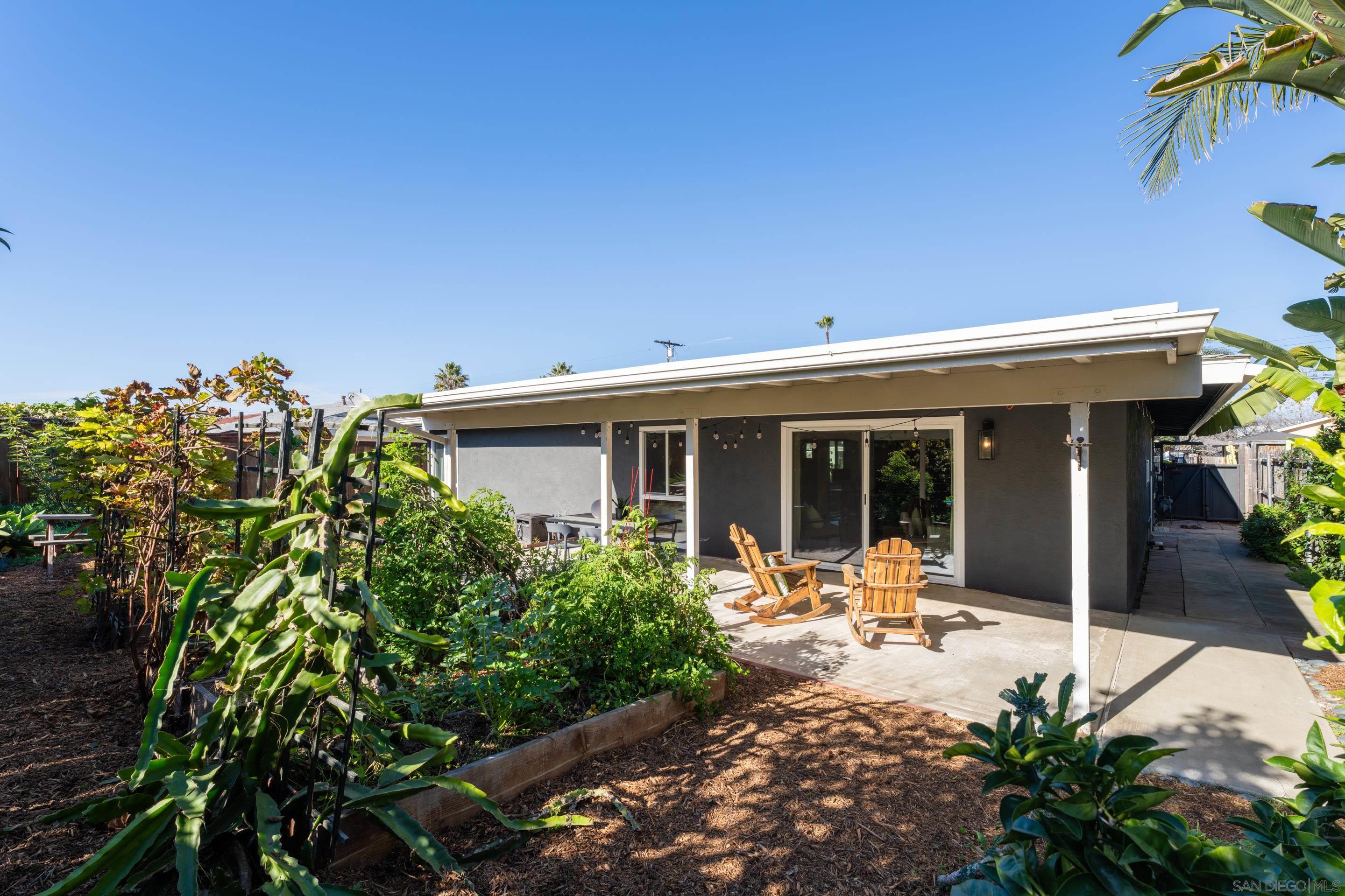 Detail Gallery Image 38 of 53 For 3339  Tropicana Dr, Oceanside,  CA 92054 - 3 Beds | 2 Baths