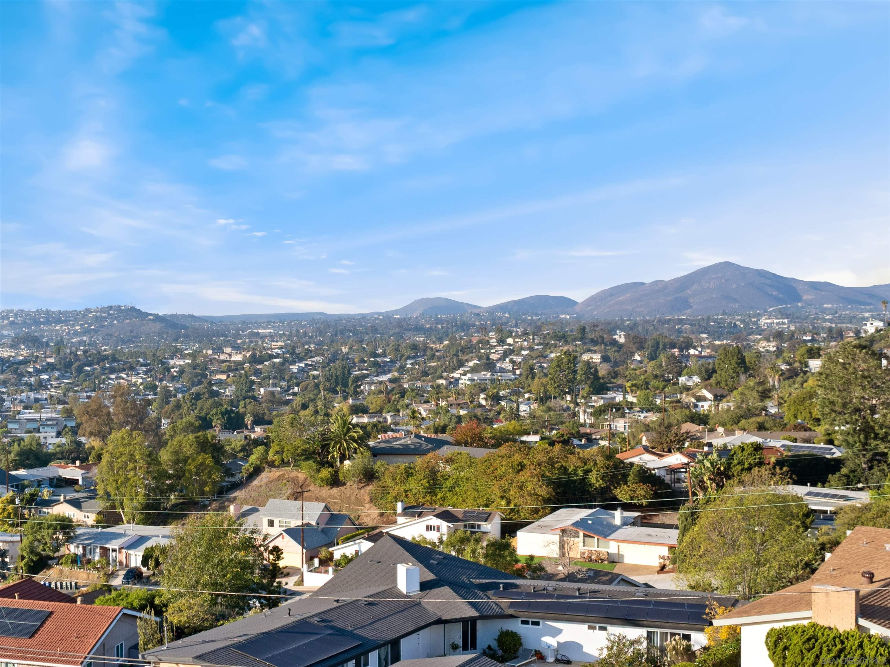 Detail Gallery Image 33 of 35 For 7953  Cinthia St, La Mesa,  CA 91941 - 4 Beds | 4 Baths
