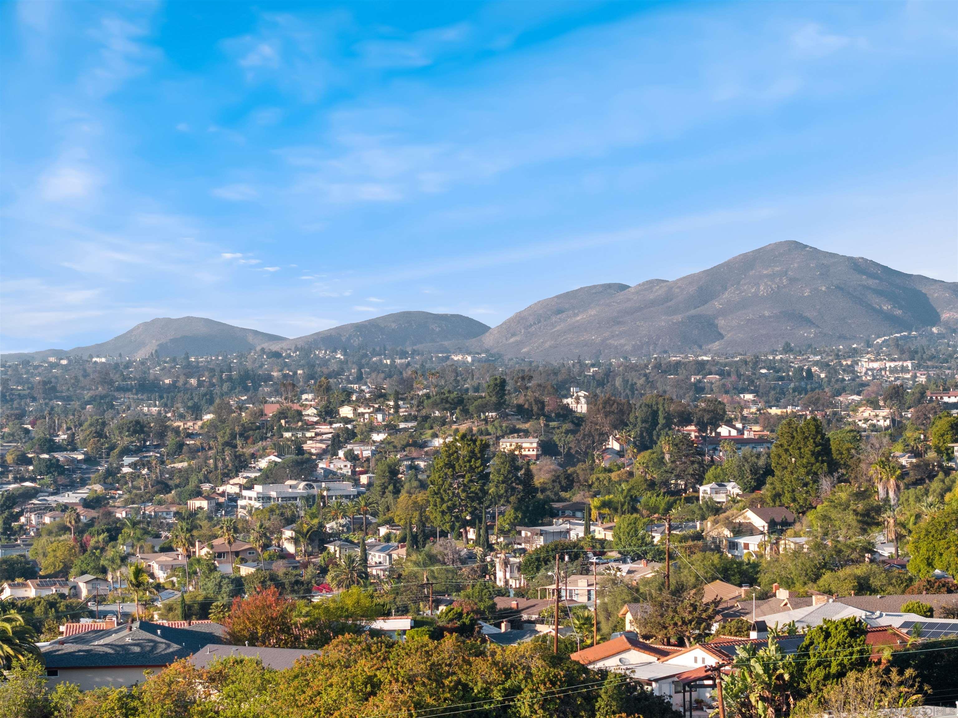 Detail Gallery Image 34 of 35 For 7953  Cinthia St, La Mesa,  CA 91941 - 4 Beds | 4 Baths
