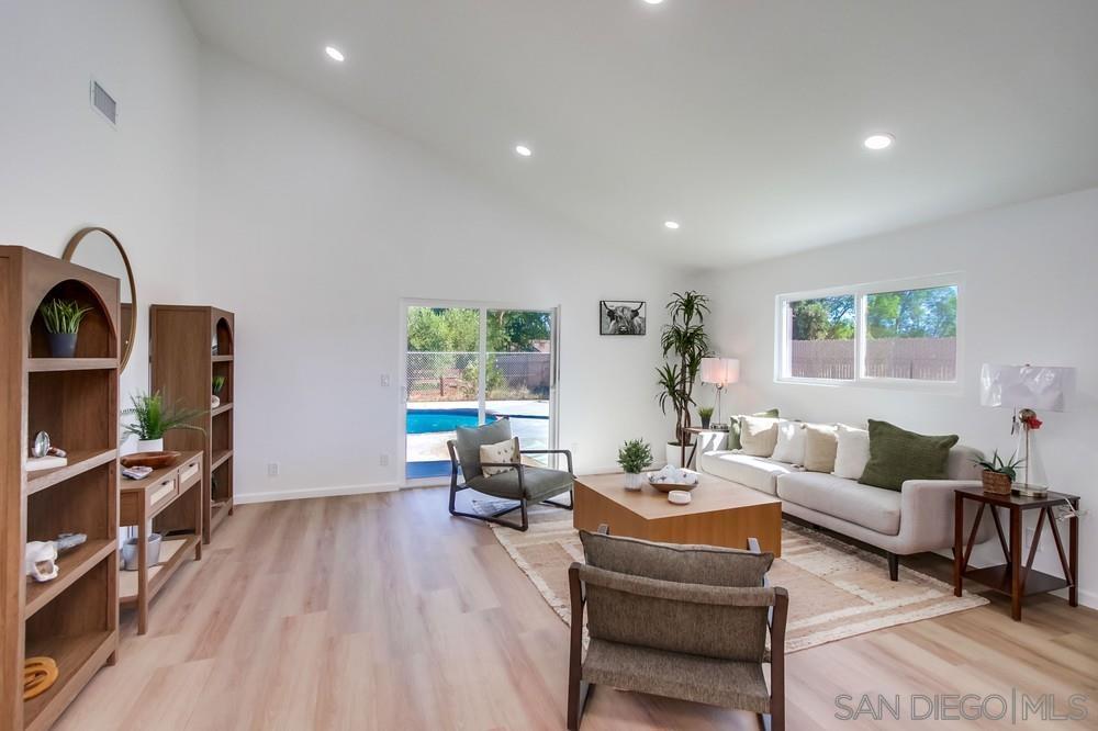 Detail Gallery Image 11 of 57 For 3109  Dye Rd, Ramona,  CA 92065 - 4 Beds | 3/1 Baths