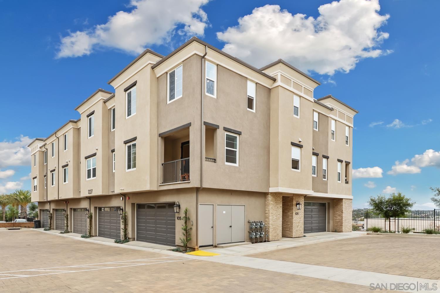 Detail Gallery Image 20 of 23 For 1227  Sunrise Vw  #105,  San Marcos,  CA 92078 - 3 Beds | 3 Baths