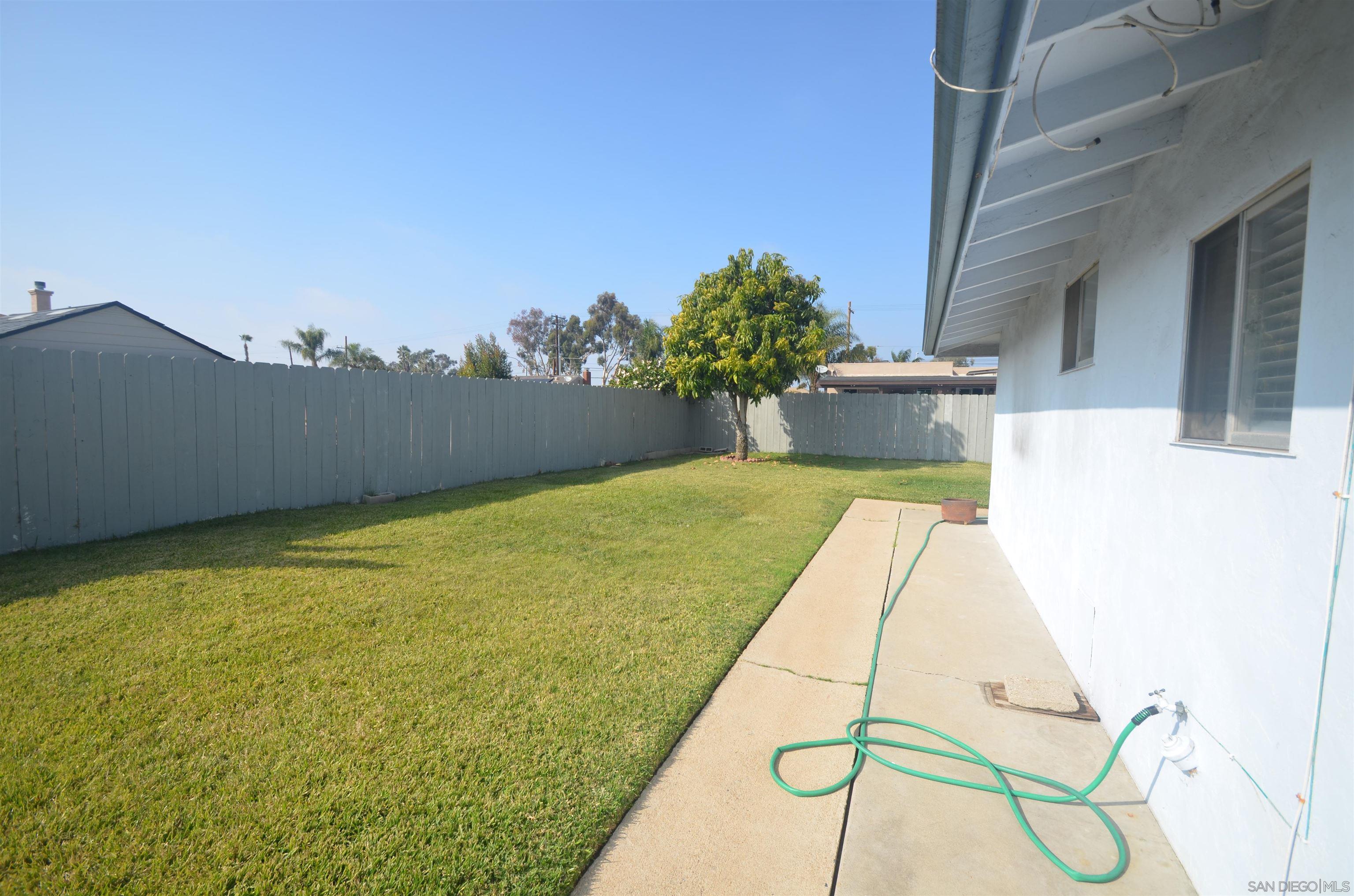 Detail Gallery Image 2 of 19 For 1120  1st Ave, Chula Vista,  CA 91911 - 2 Beds | 1 Baths