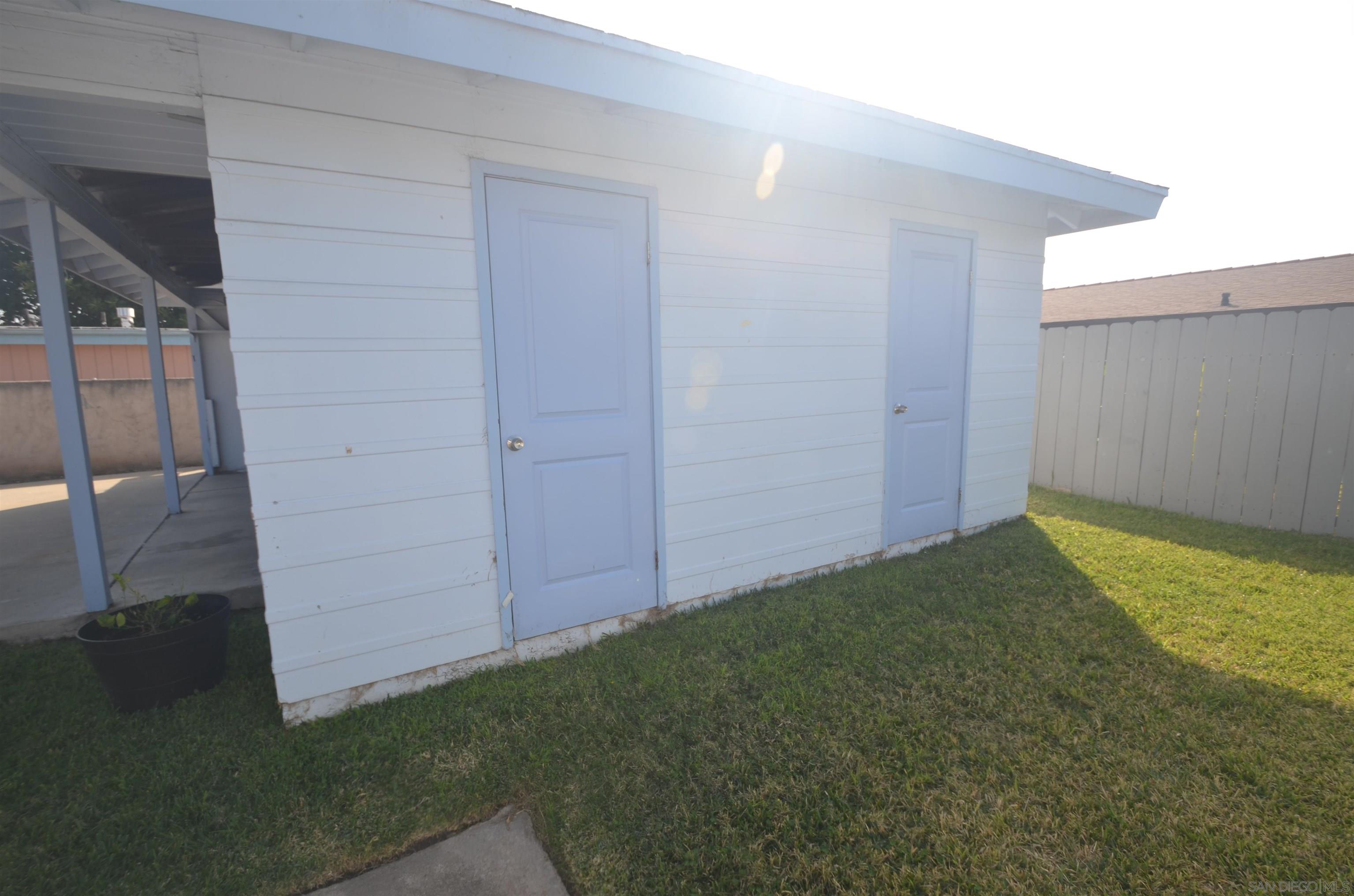 Detail Gallery Image 5 of 19 For 1120  1st Ave, Chula Vista,  CA 91911 - 2 Beds | 1 Baths