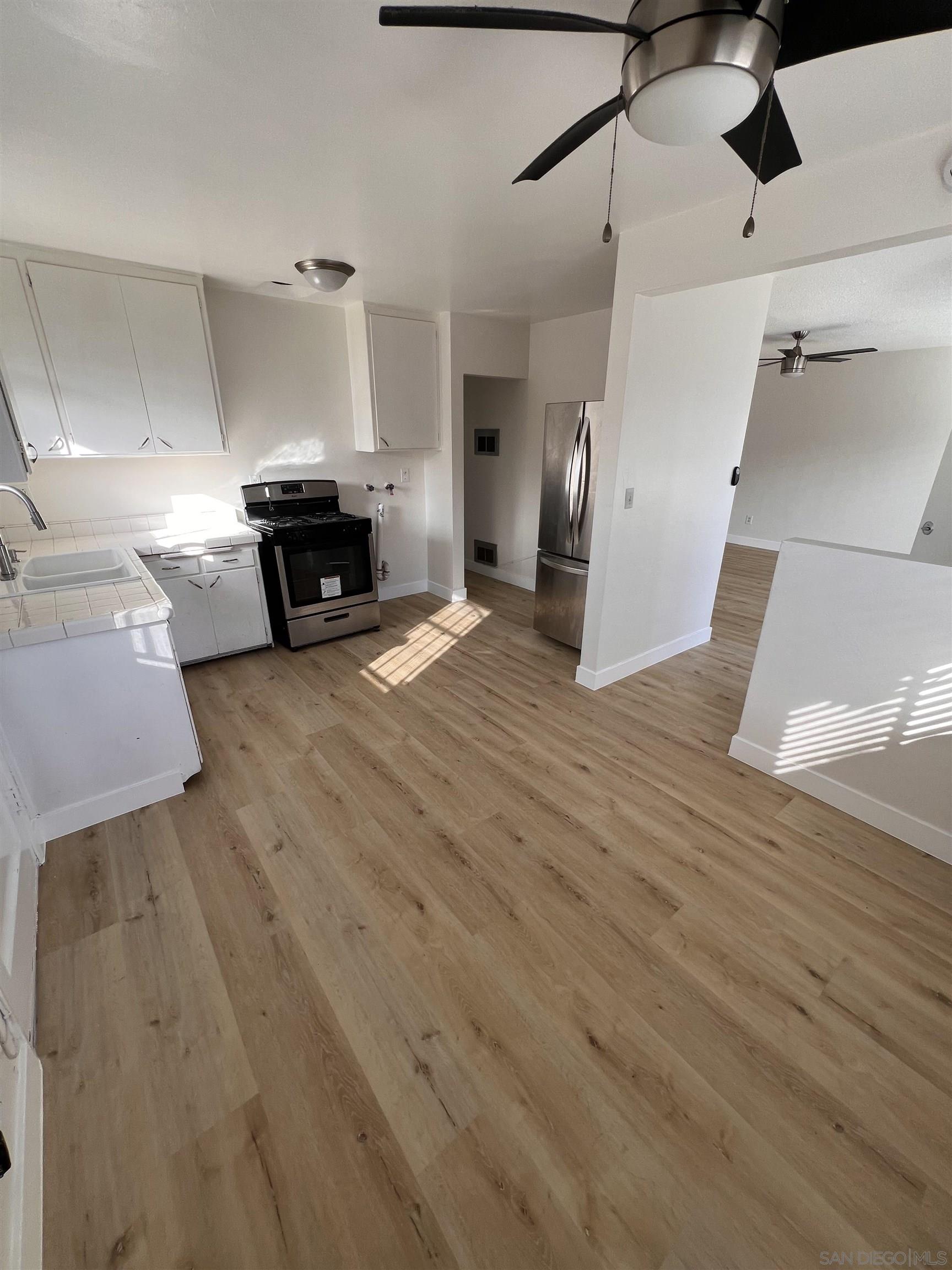 Detail Gallery Image 9 of 19 For 1120  1st Ave, Chula Vista,  CA 91911 - 2 Beds | 1 Baths