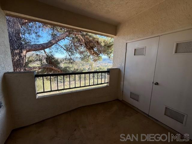 Detail Gallery Image 7 of 20 For 10884  Sabre Hill Drive  310, San Diego,  CA 92128 - 2 Beds | 2 Baths