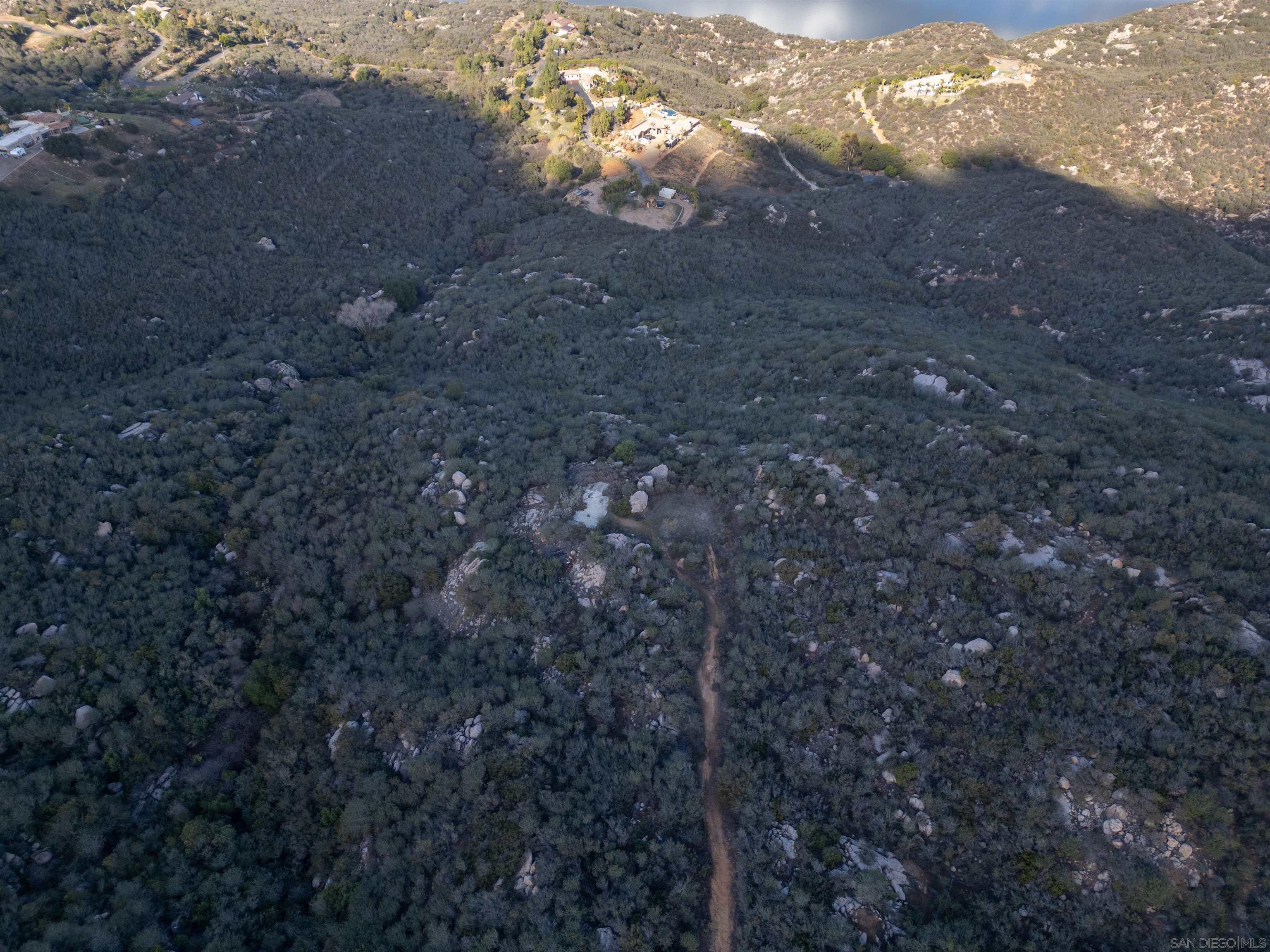 Detail Gallery Image 19 of 29 For , Lakeside,  CA 92040 - – Beds | – Baths