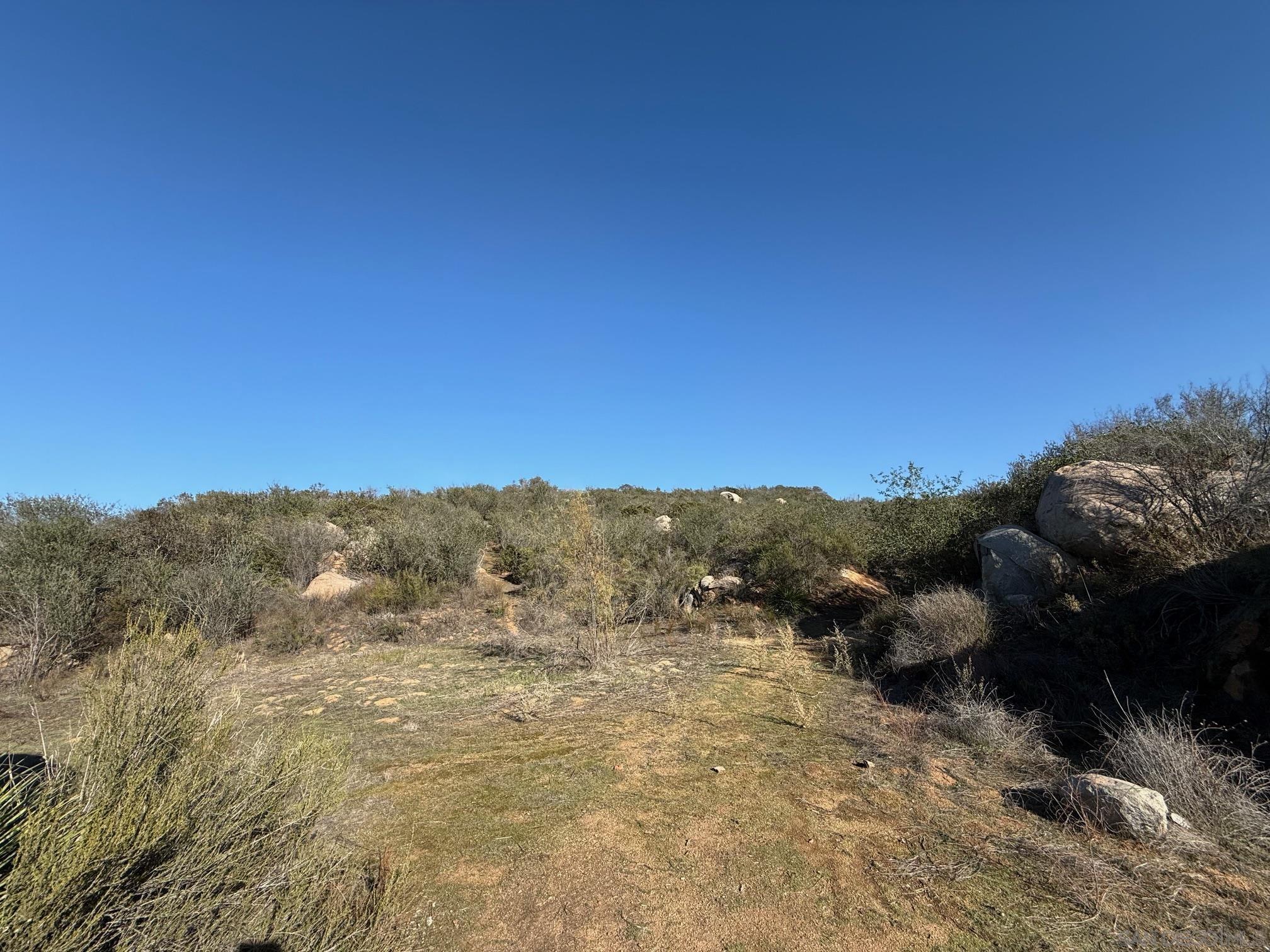 Detail Gallery Image 5 of 37 For , Lakeside,  CA 92040 - – Beds | – Baths