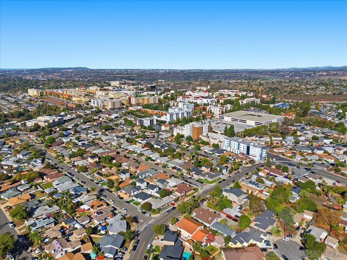 Detail Gallery Image 4 of 21 For 6251-55  Dorothy, San Diego,  CA 92115 - – Beds | – Baths