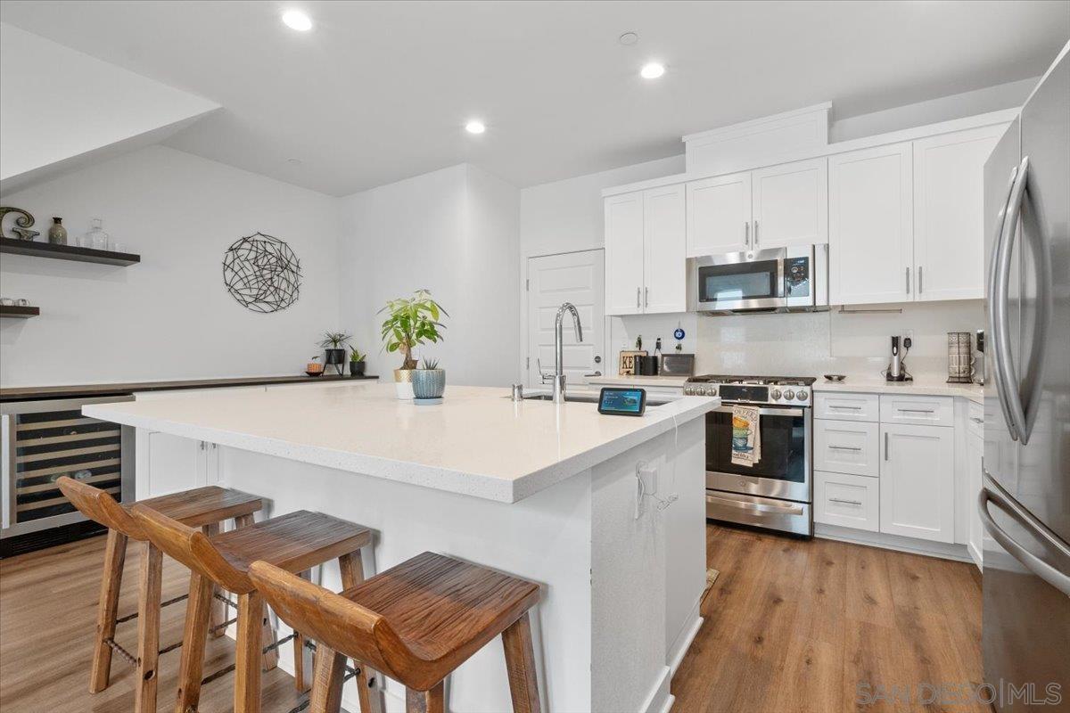 Detail Gallery Image 13 of 32 For 11026  Eka Way, San Diego,  CA 92126 - 3 Beds | 2/1 Baths